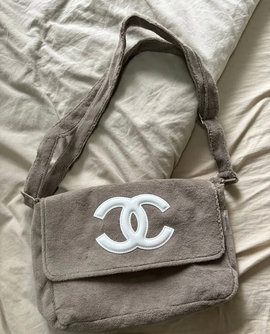 샤넬 프리시젼 타올백 크로스백 상품이미지7