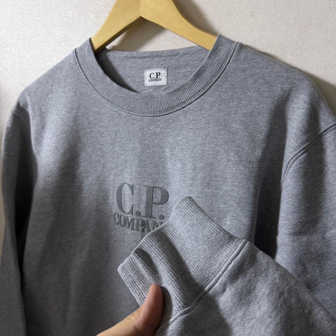 C.P컴퍼니 씨피컴퍼니 입체로고 맨투맨 XL (남성 105정도) 상품이미지3