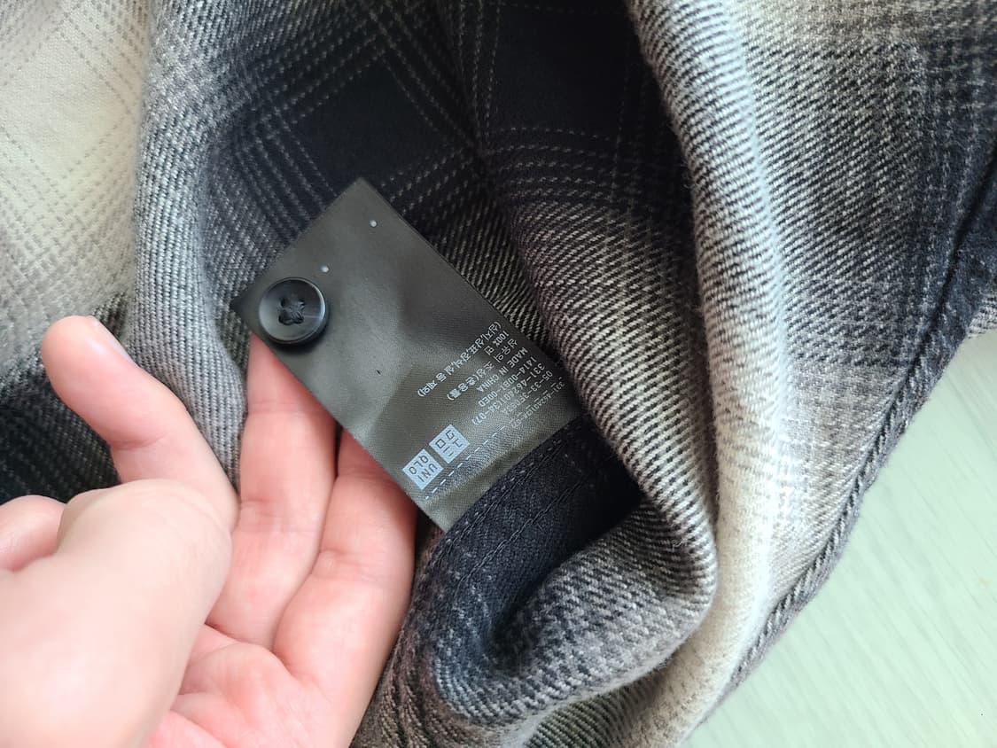 [M] 유니클로 플란넬 셔츠 판매 상품이미지4