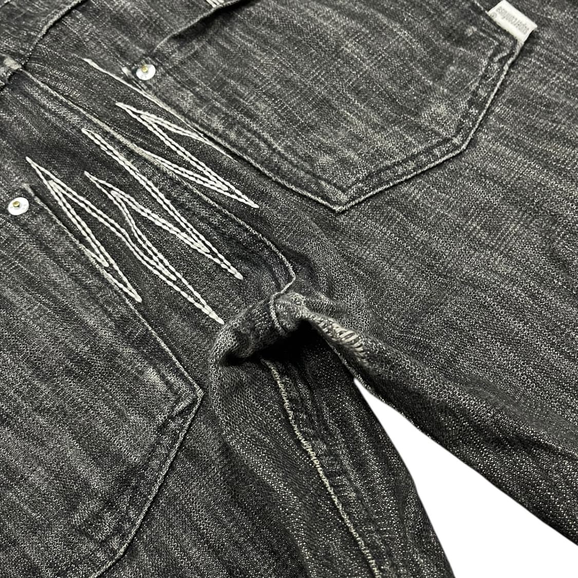 슈퍼컨퓨즈 지그재그 스티치 흑청 데님 상품이미지5