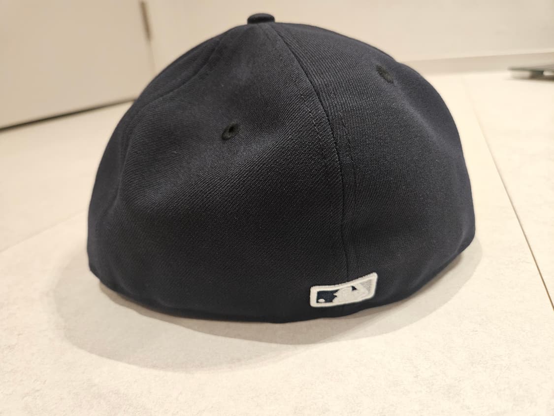 뉴에라 59fifty 네이비 아예 새상품 758 상품이미지2