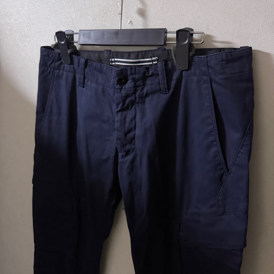 스톤아일랜드 남성 코튼 네이비 카고 팬츠 (남성 32-33정도) 상품이미지2