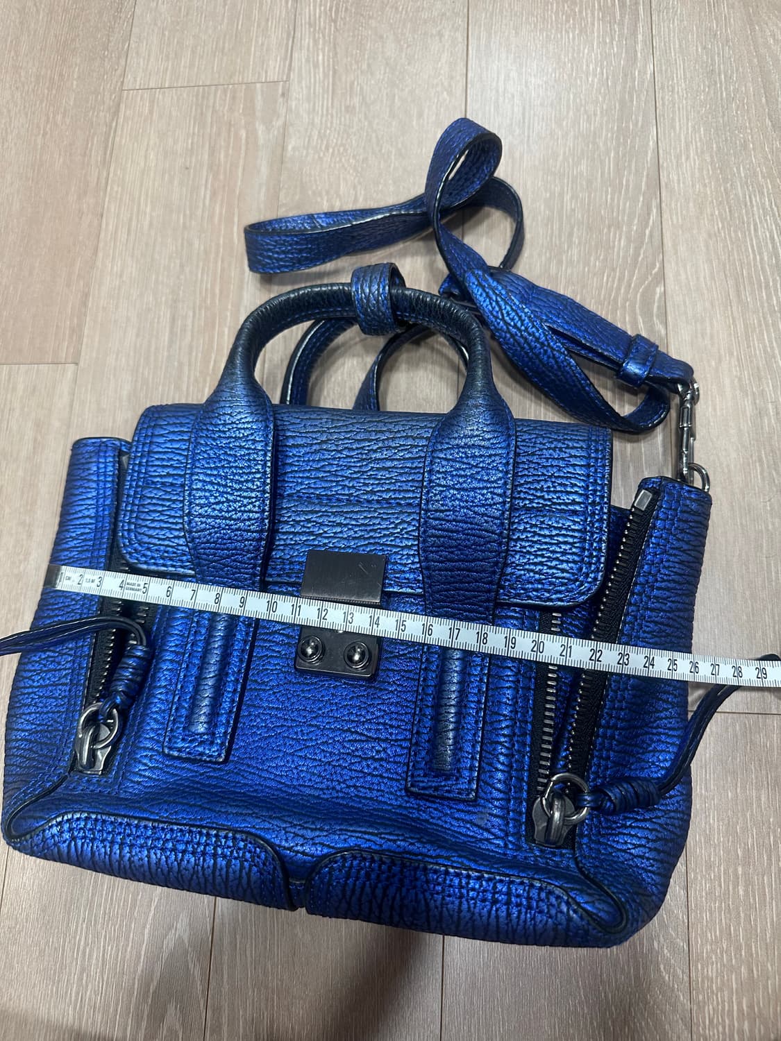 3.1 필립림 파실리 미니 사첼백 펄블루 상품이미지4