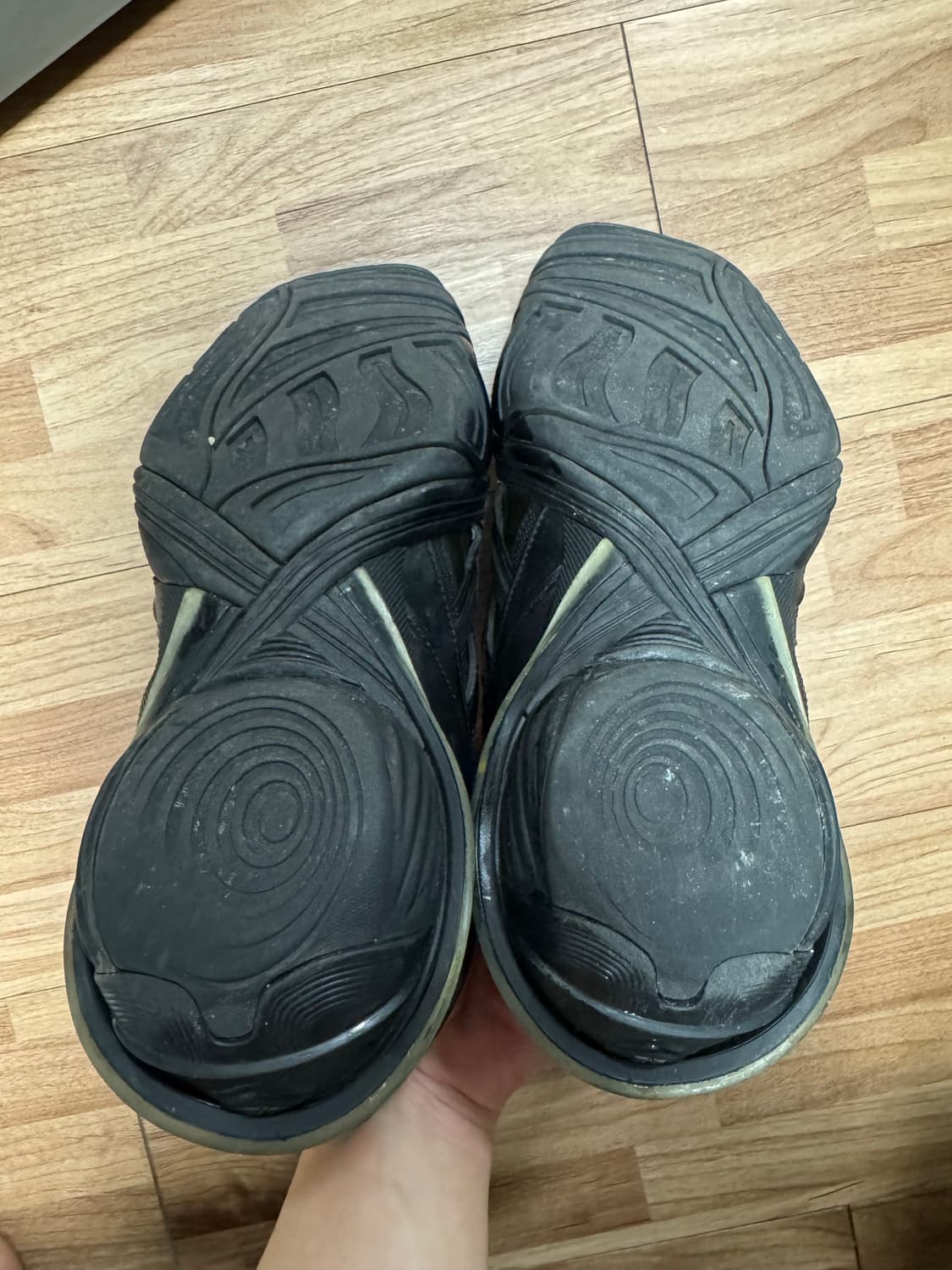 발렌시아가 타이렉스 42 상품이미지4