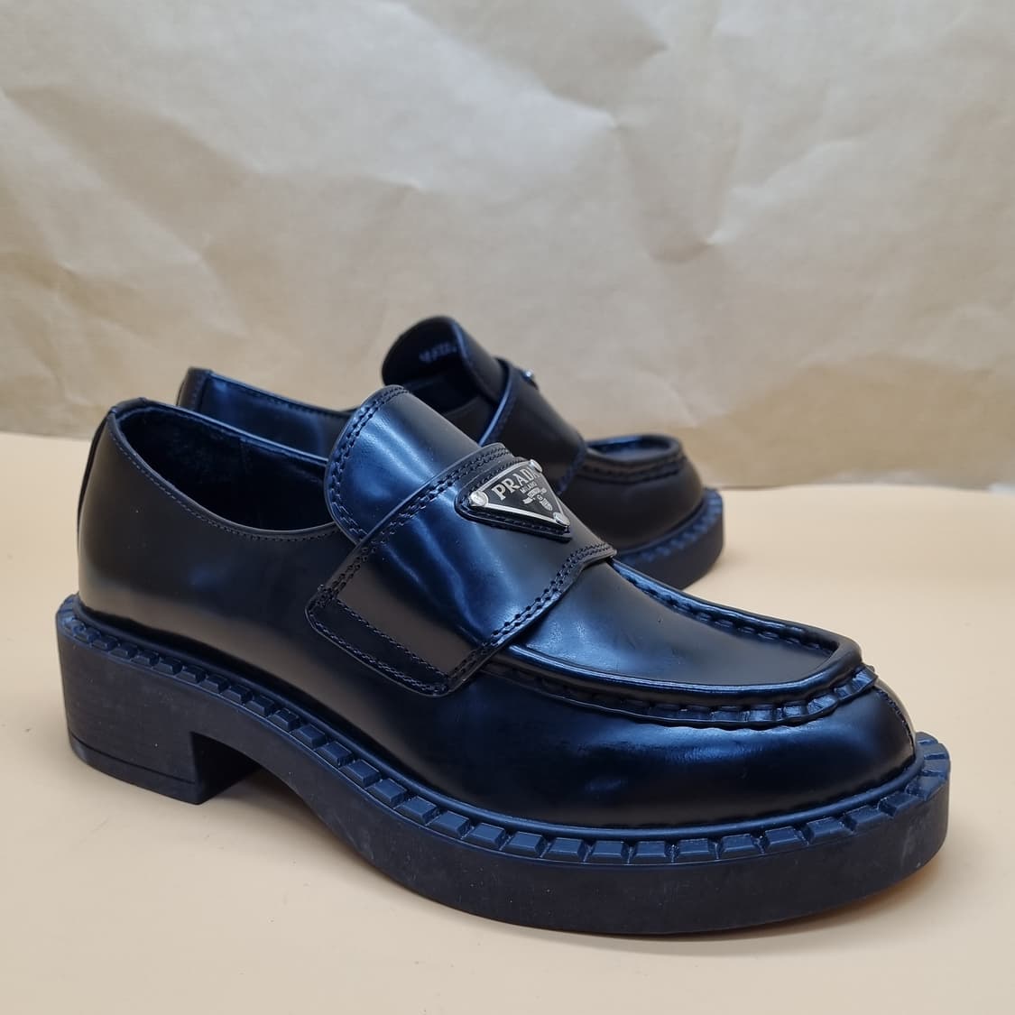 프라닥 브러시드 여성로퍼36 225 굽5 상품이미지1