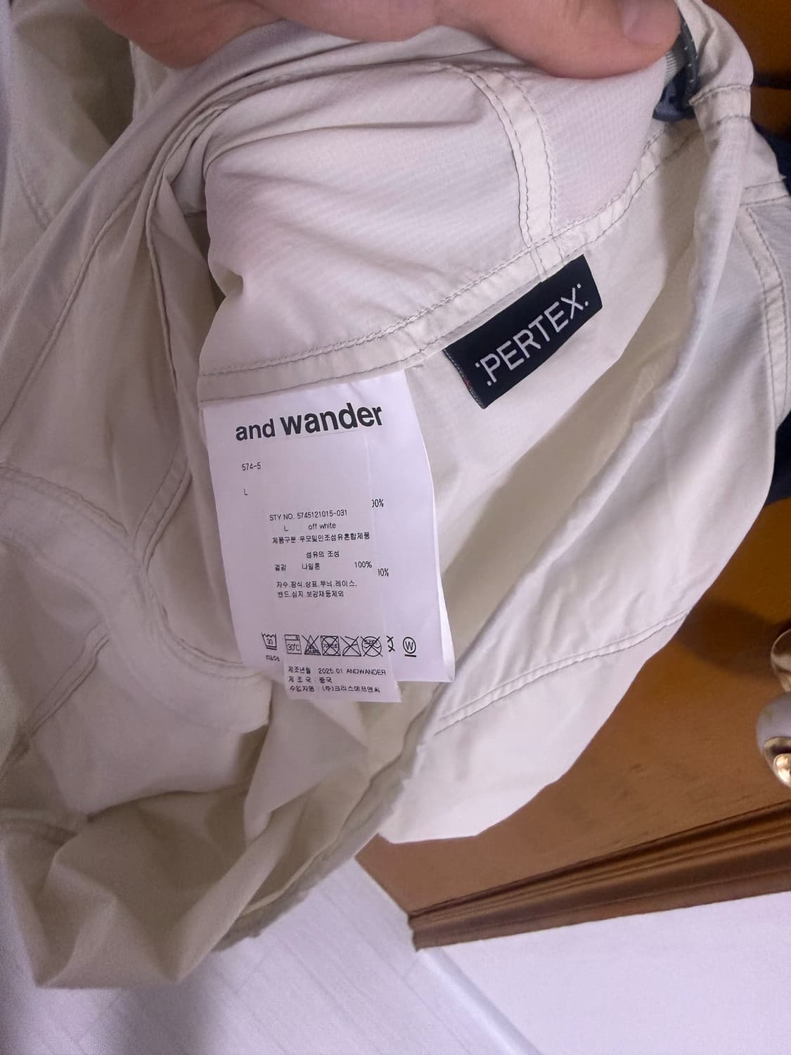 앤드원더 퍼텍스 윈드자켓 라지 판매 상품이미지5