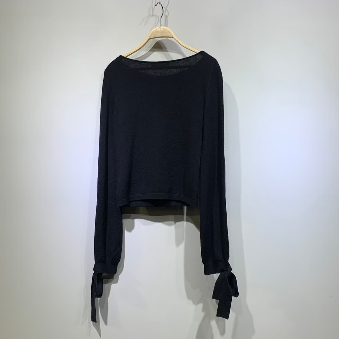 발렌티노 크롭 니트 판매합니다 상품이미지4