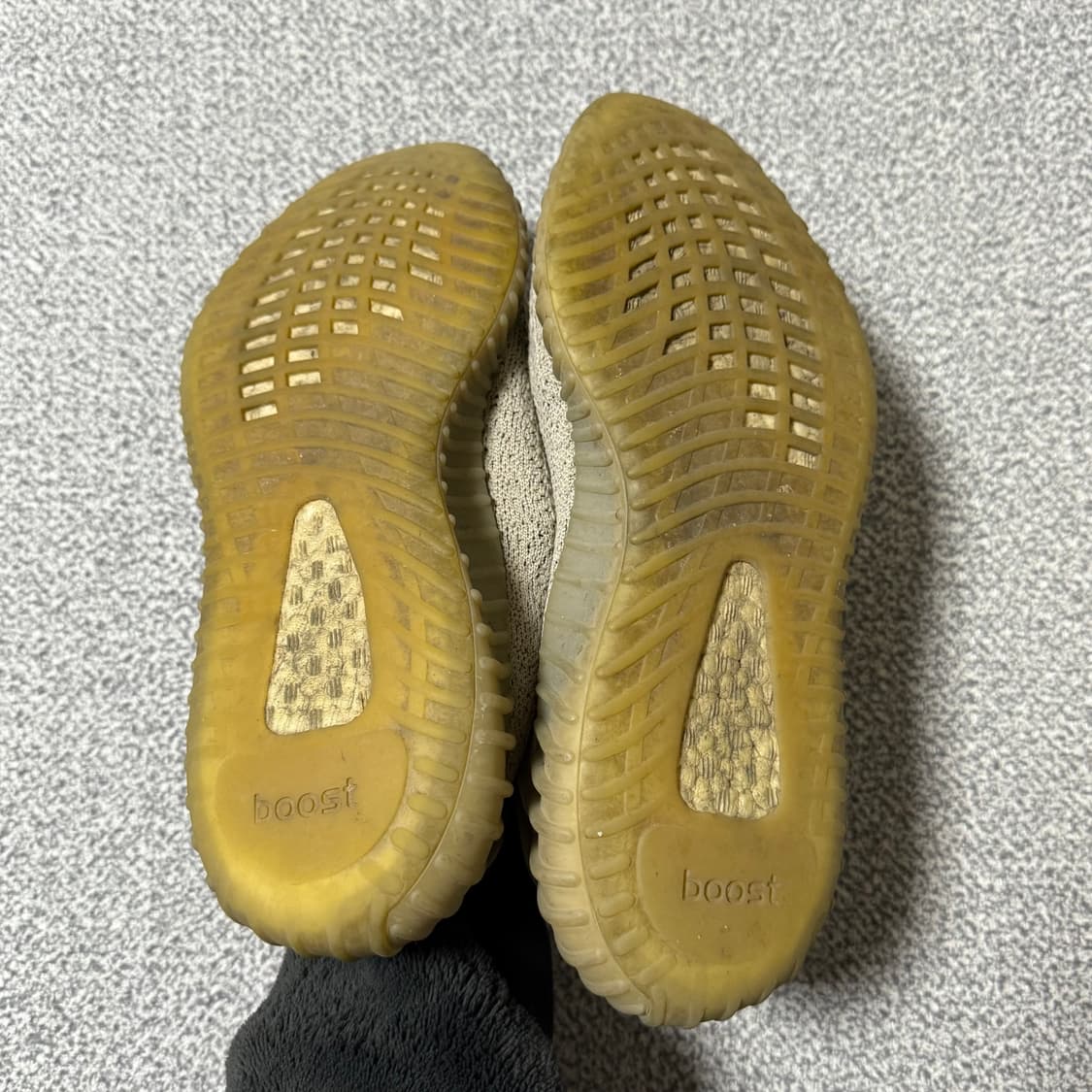 [정가 45만원] 아디다스 이지부스트 350 V2 275 상품이미지7