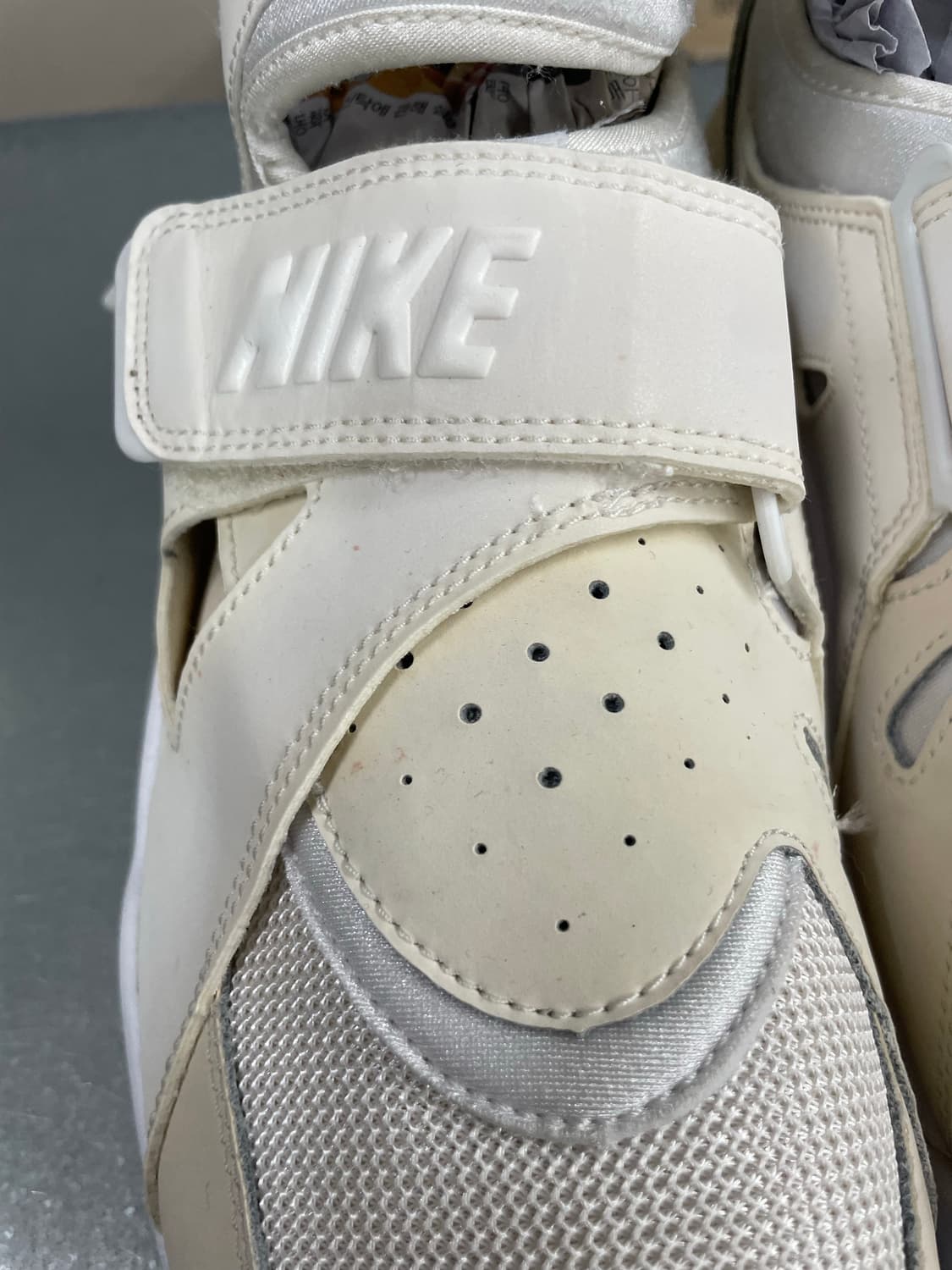 나이키 X 꼼데가르송 카니보어 화이트 260 상품이미지9