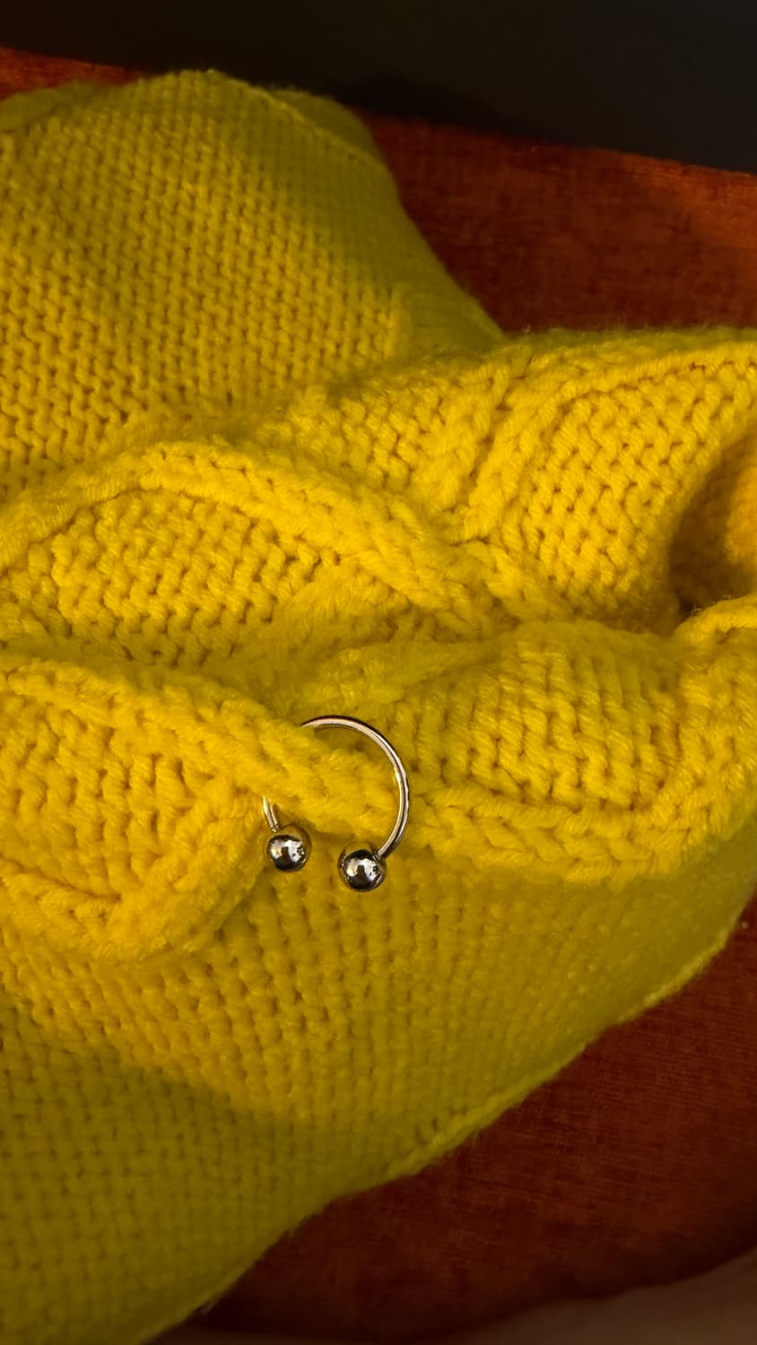 032c Pierced Highland 니트 스웨터 옐로우 상품이미지2