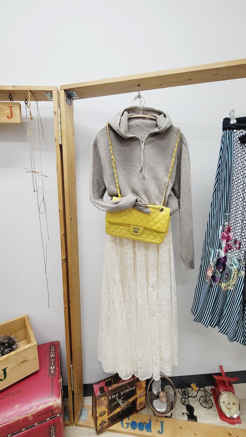 아이잗바바 순모 후드니트 상품이미지1