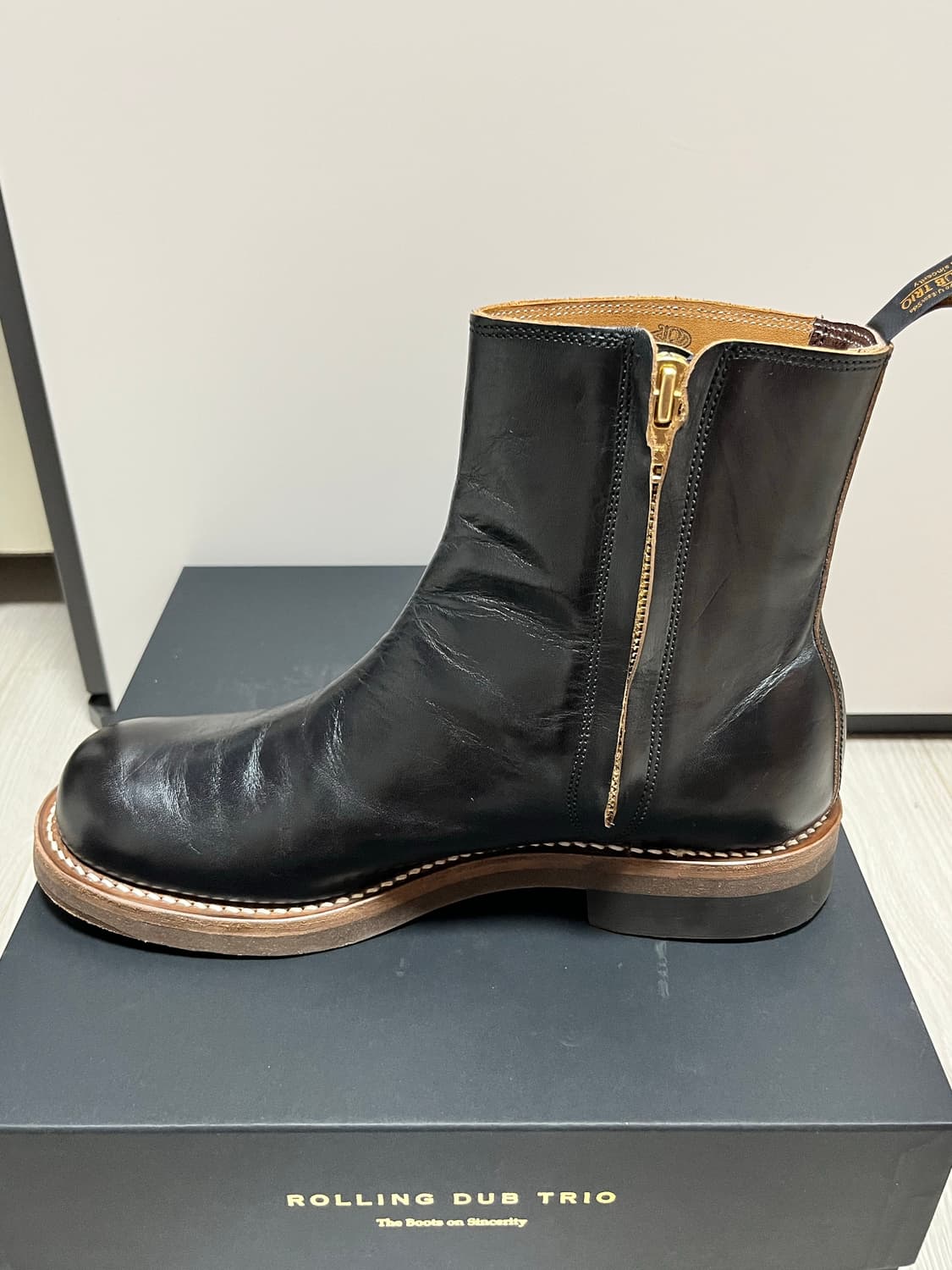 롤링덥트리오 캐스퍼 홀스하이드 7 상품이미지7