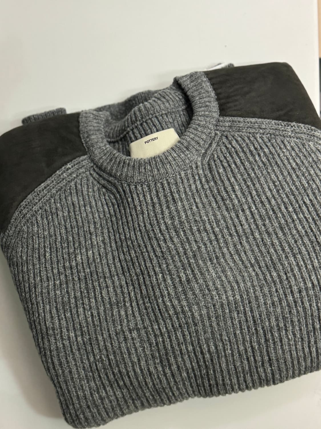 포터리 밀리터리 니트 차콜 3사이즈 상품이미지2