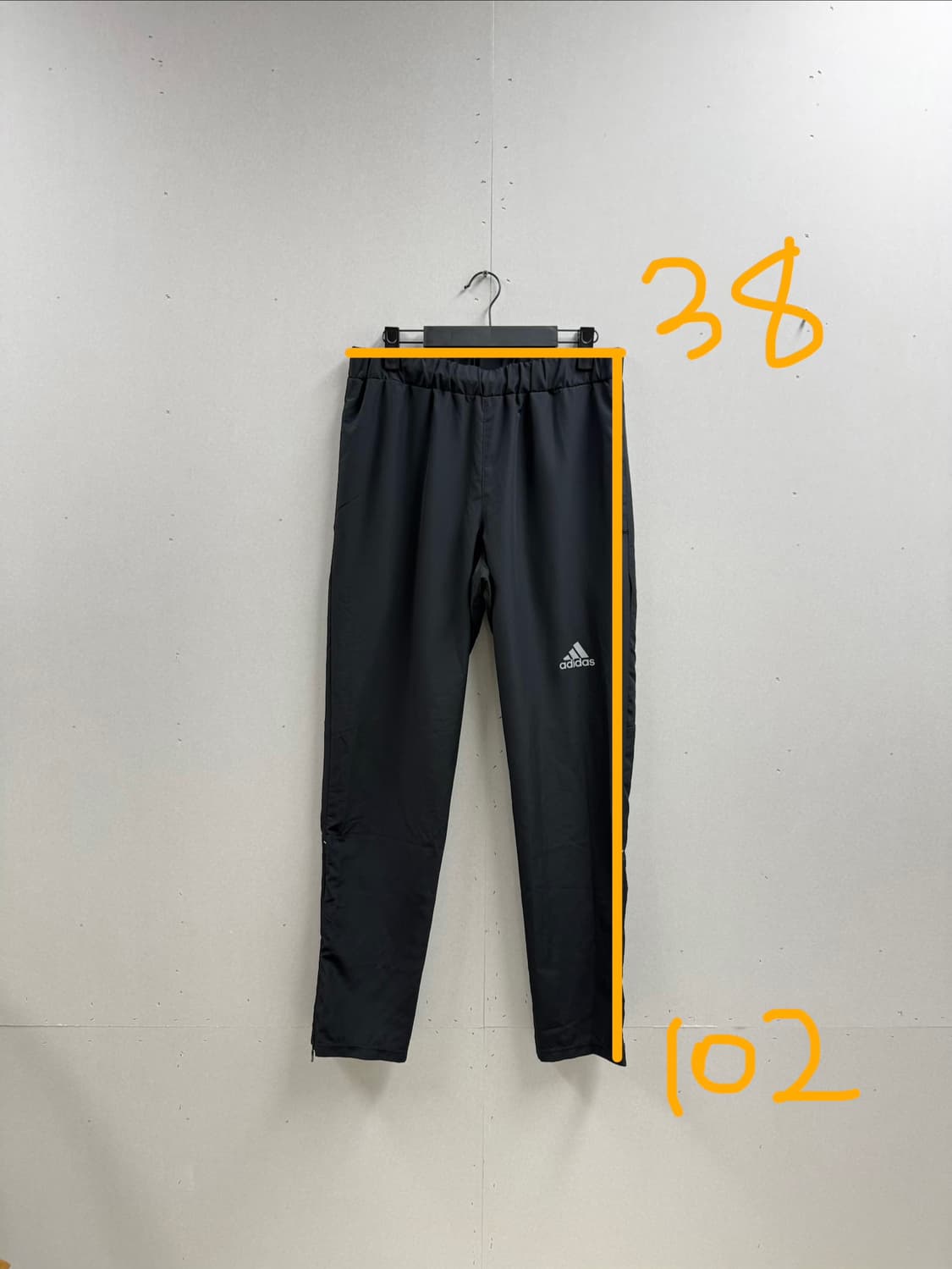 남성 100 / 아디다스 트레이닝 팬츠 여름용  상품이미지2