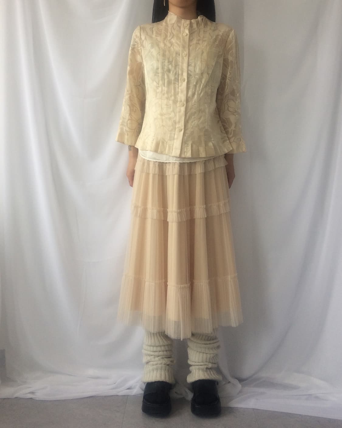 Flower pattern glossy pleats high neck j 상품이미지7