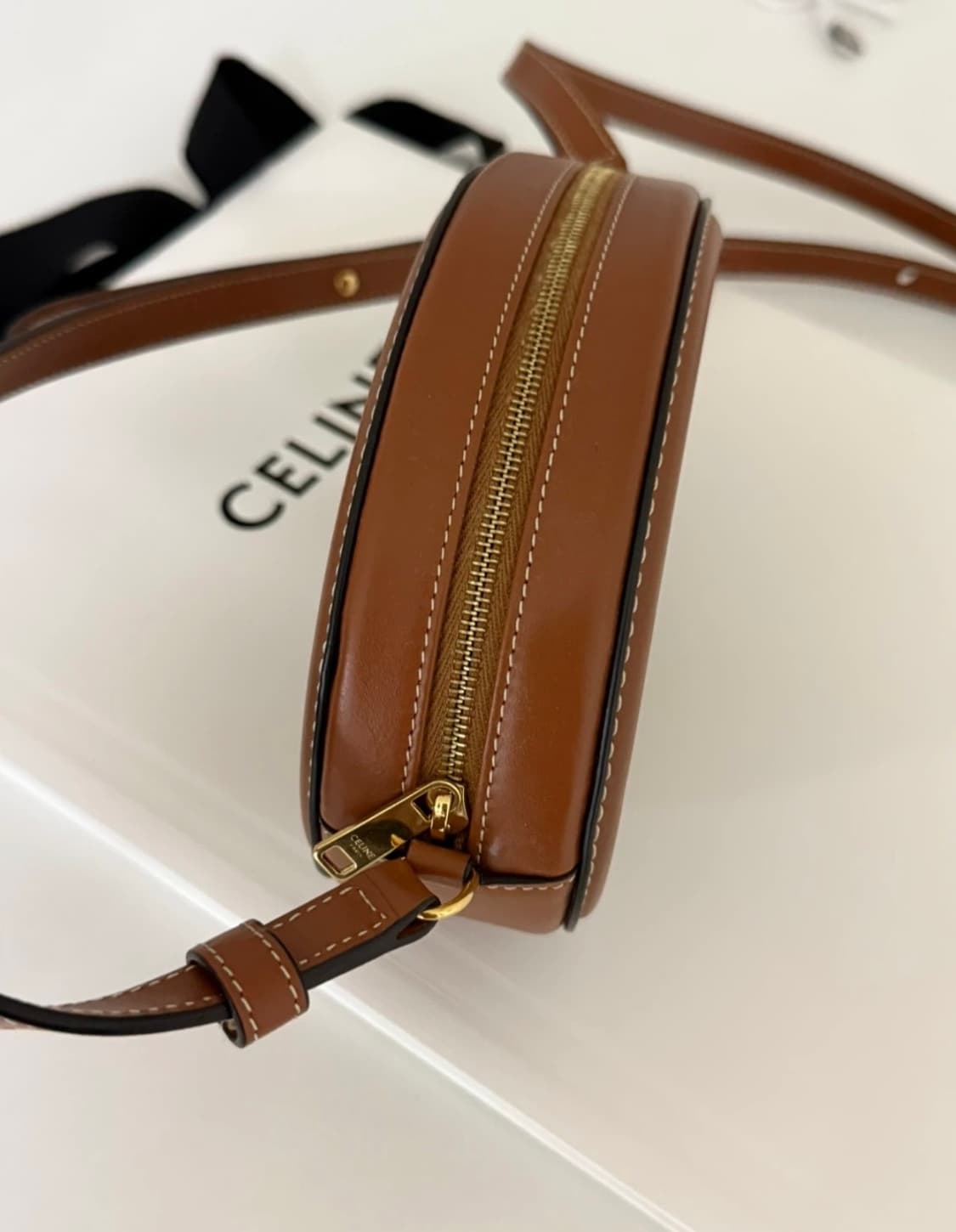 셀린느 오벌펄스 상품이미지7