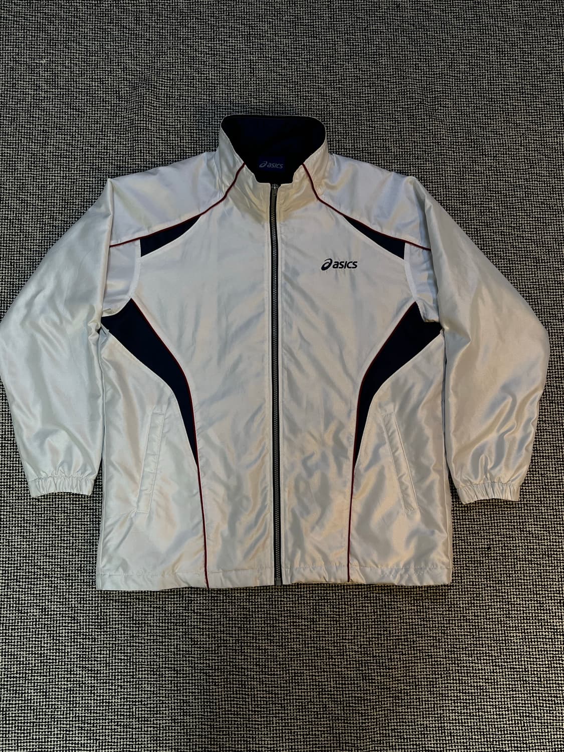 아식스 올드스쿨 바람막이 상품이미지2