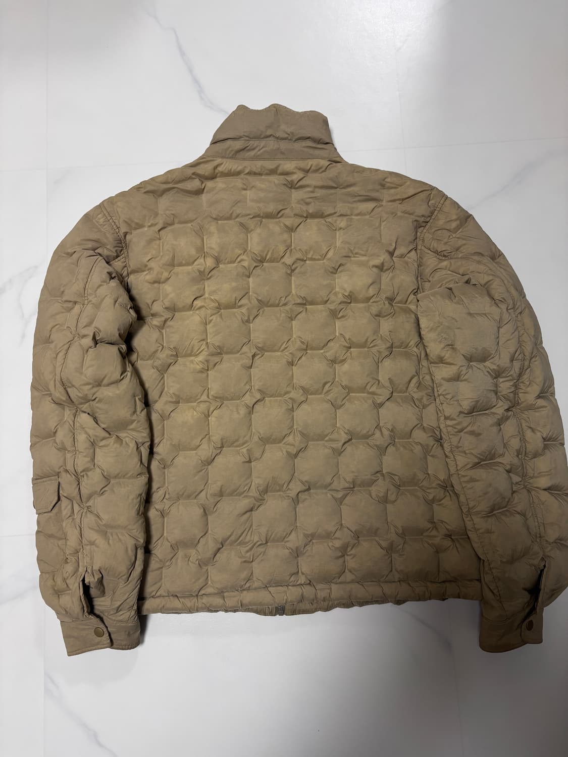 palace 22fw 퍼텍스 워크 다운 상품이미지2