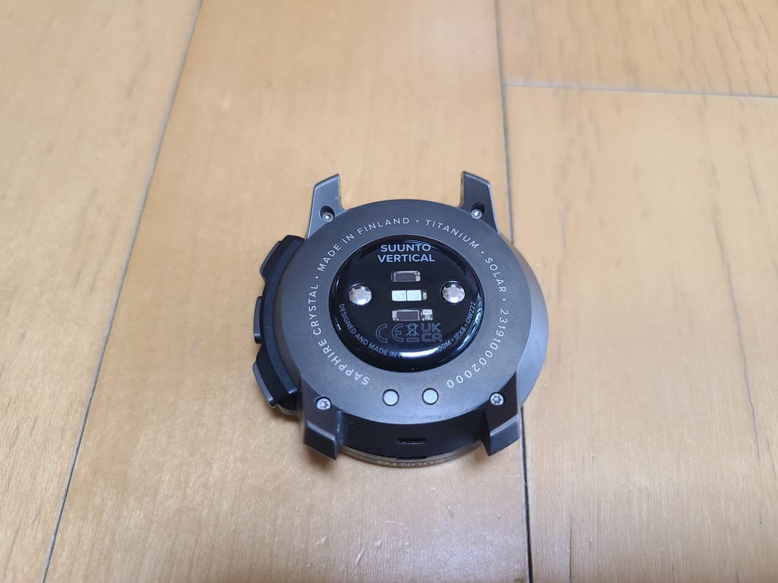 순토 버티컬 티타늄 솔라 상품이미지4