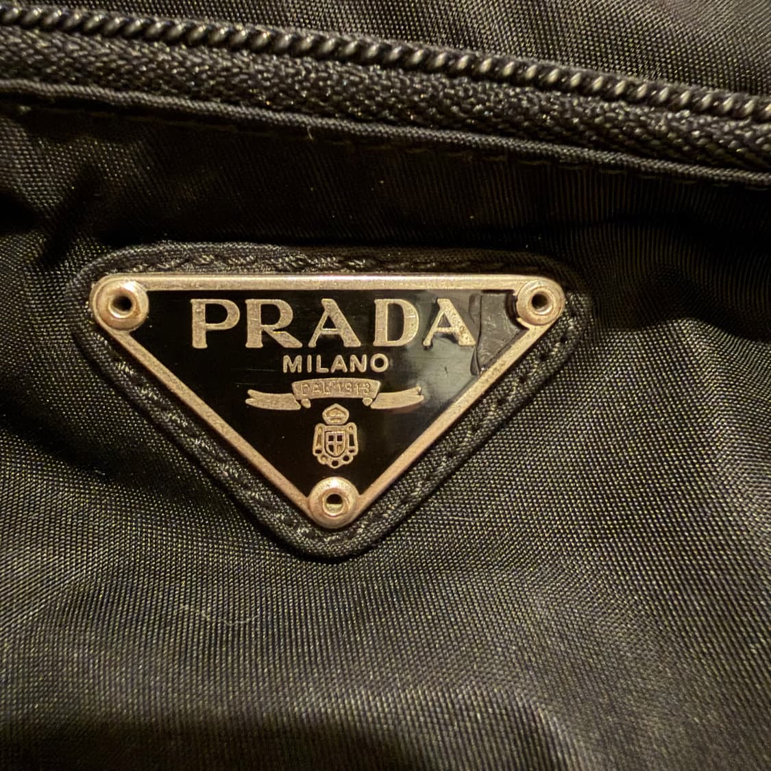 프라다 포코노 나일론 미니 크로스백  상품이미지2