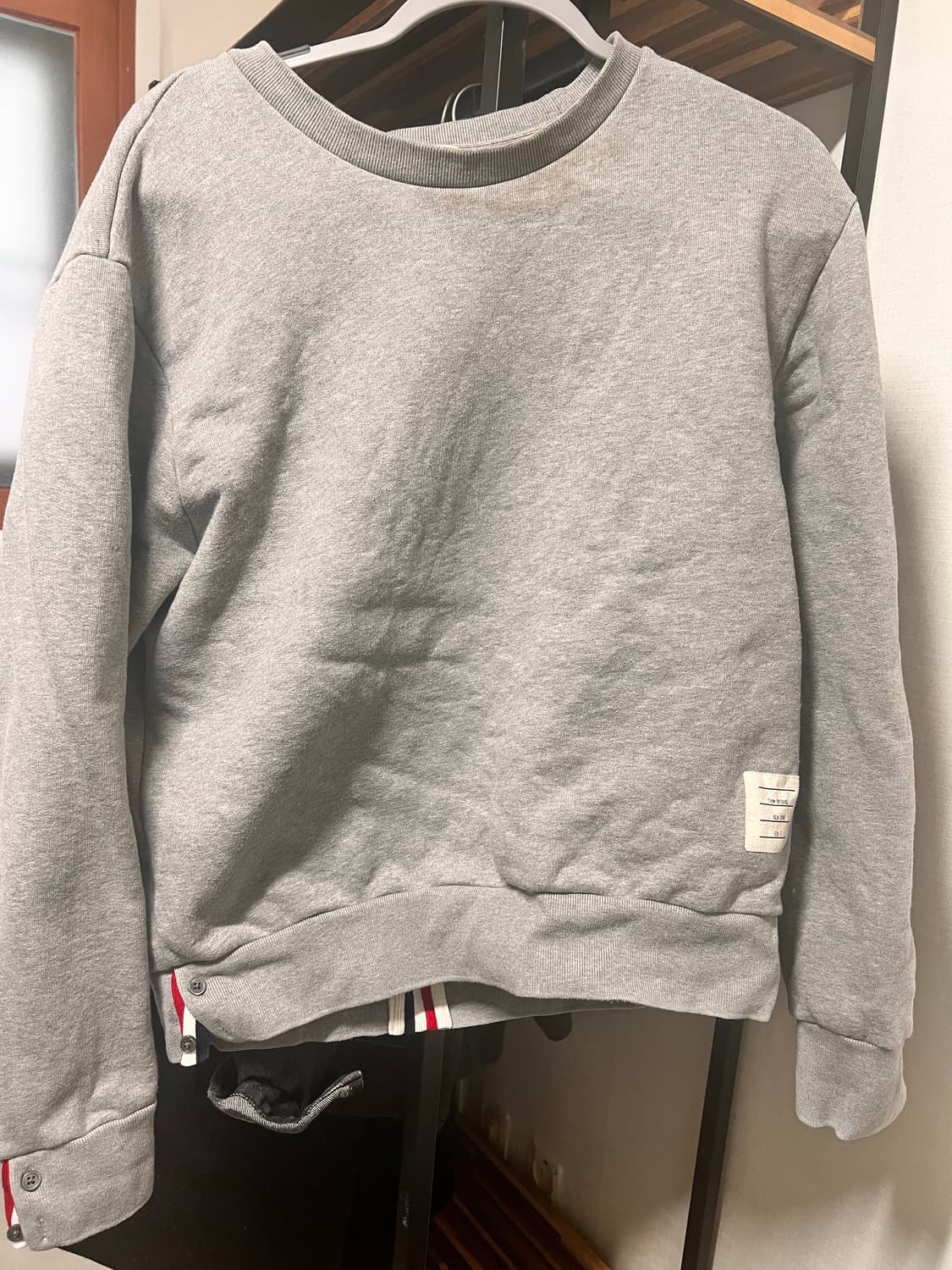 톰브라운 맨투맨 3사이즈 상품이미지1