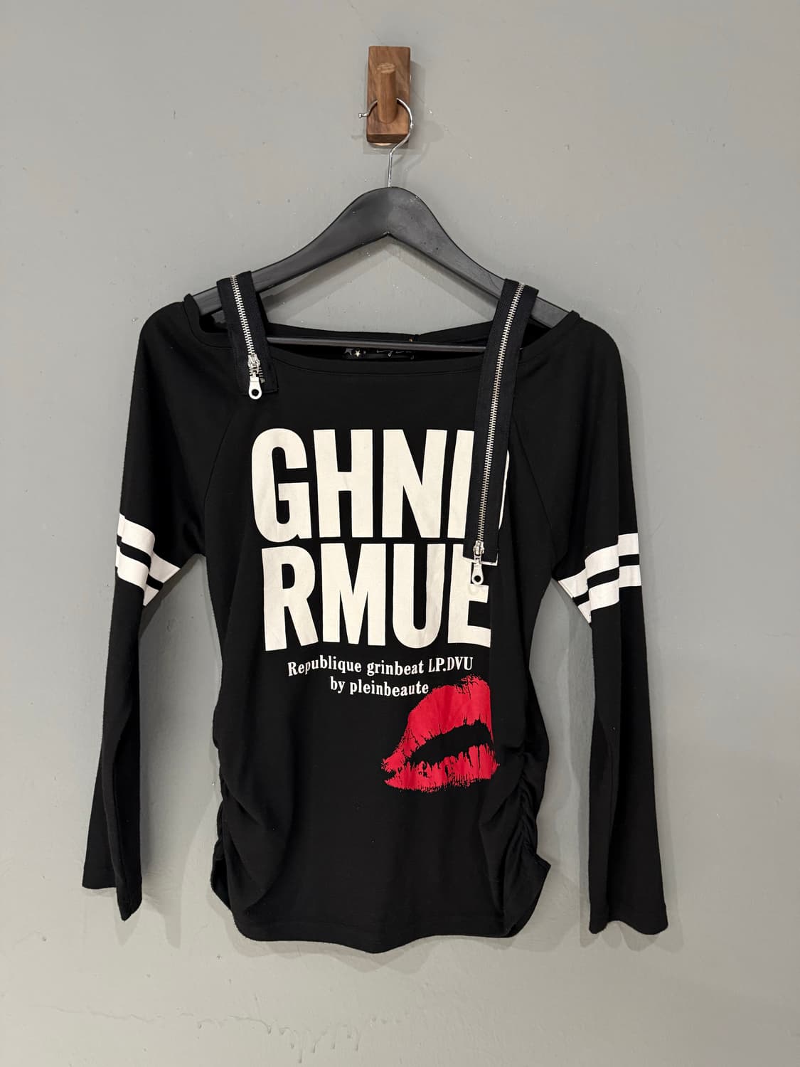 off-shoulder shirring long sleeve 상품이미지4