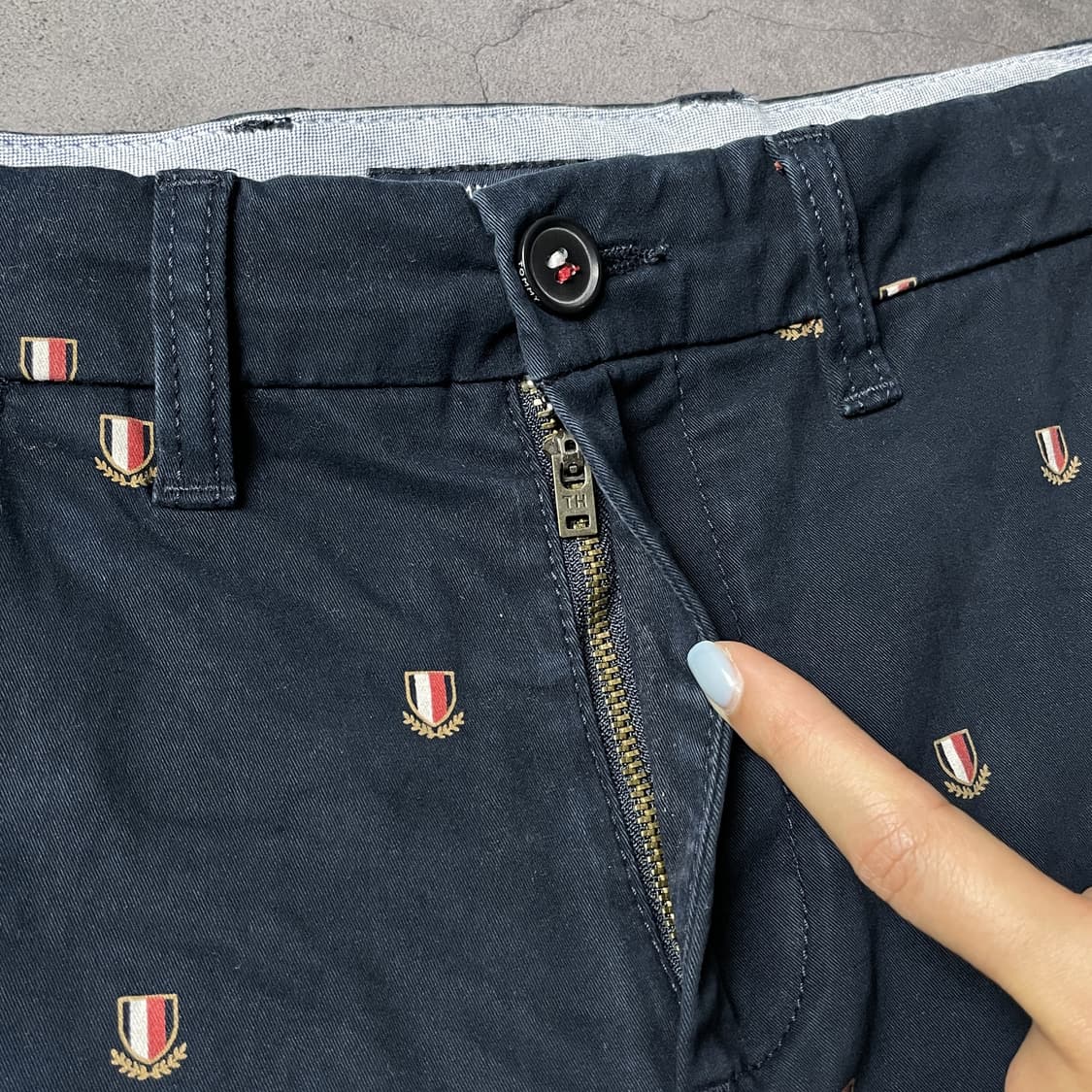 TOMMY HILFIGER 토미힐피거 그래픽 하프팬츠 A01196 상품이미지3