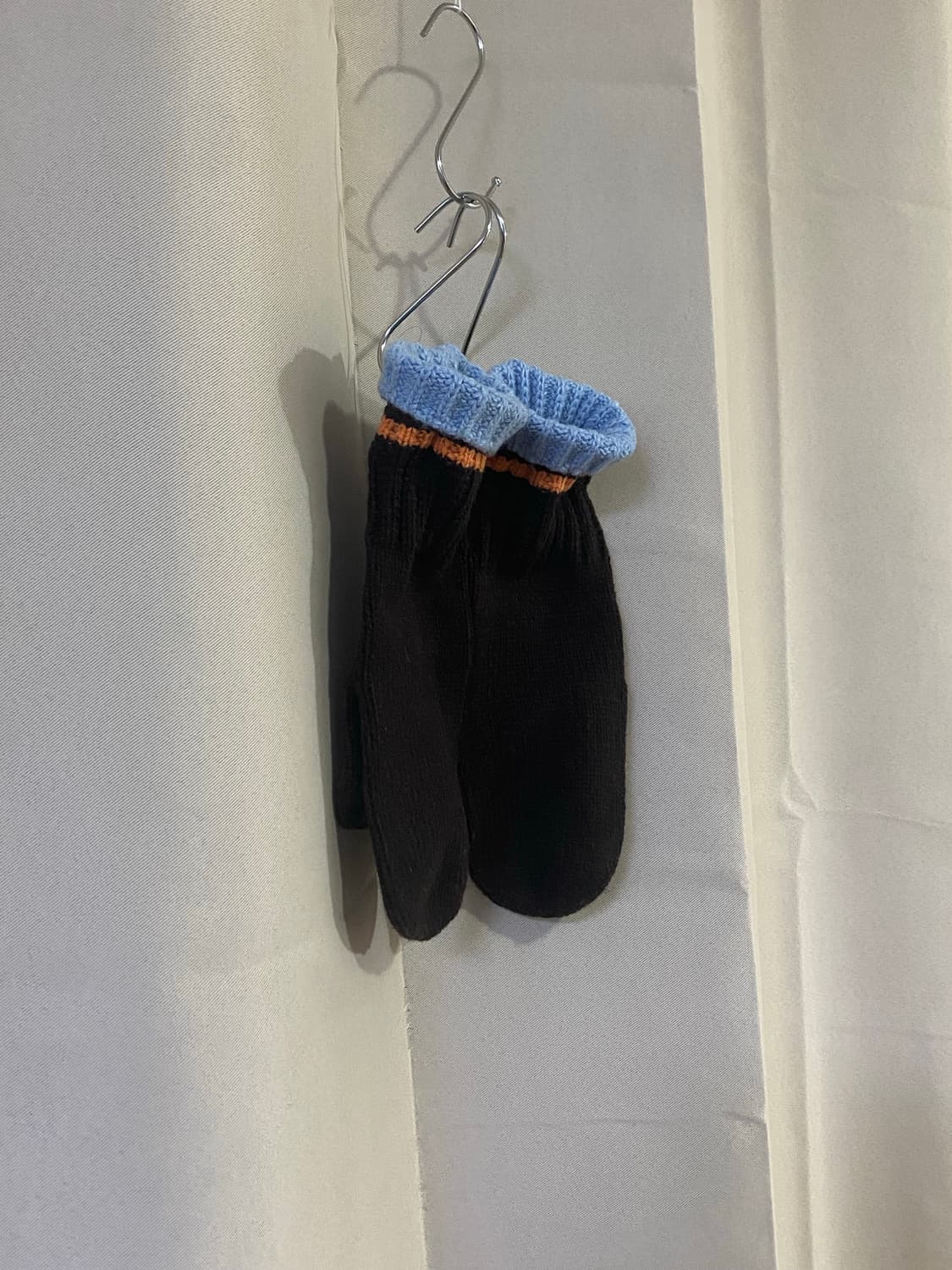 22fw 마르니x유니클로 벙어리 장갑 상품이미지3