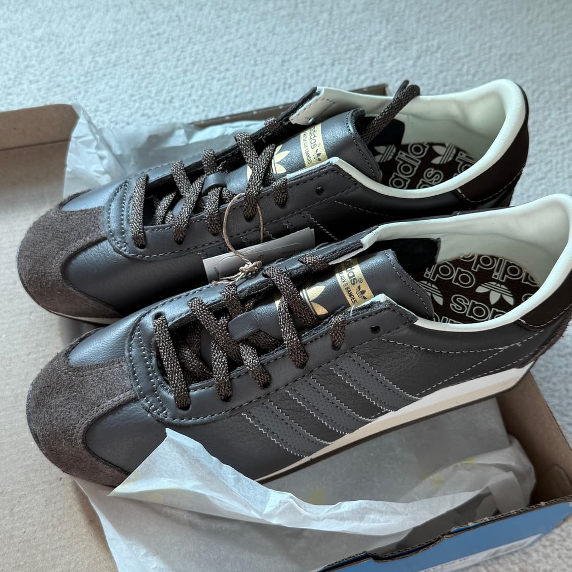 아디다스 컨트리 브라운 country OG brown 240 상품이미지1