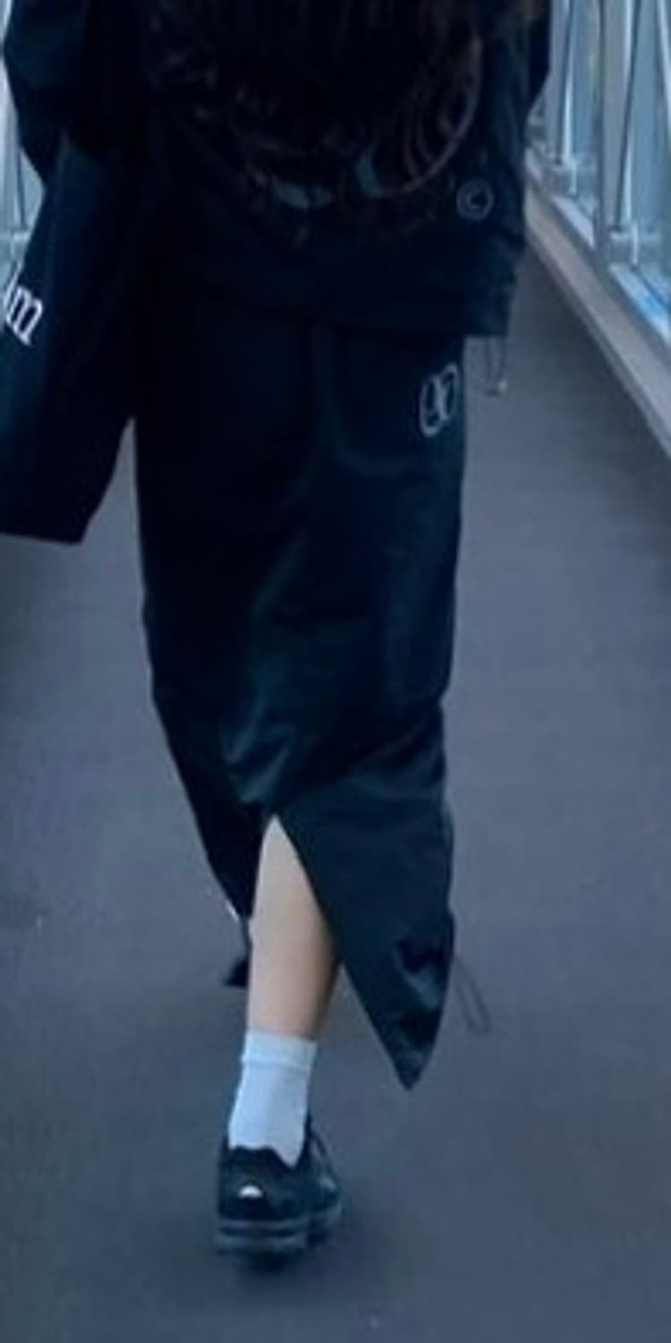 애즈온 나일론 로고 롱치마 상품이미지4