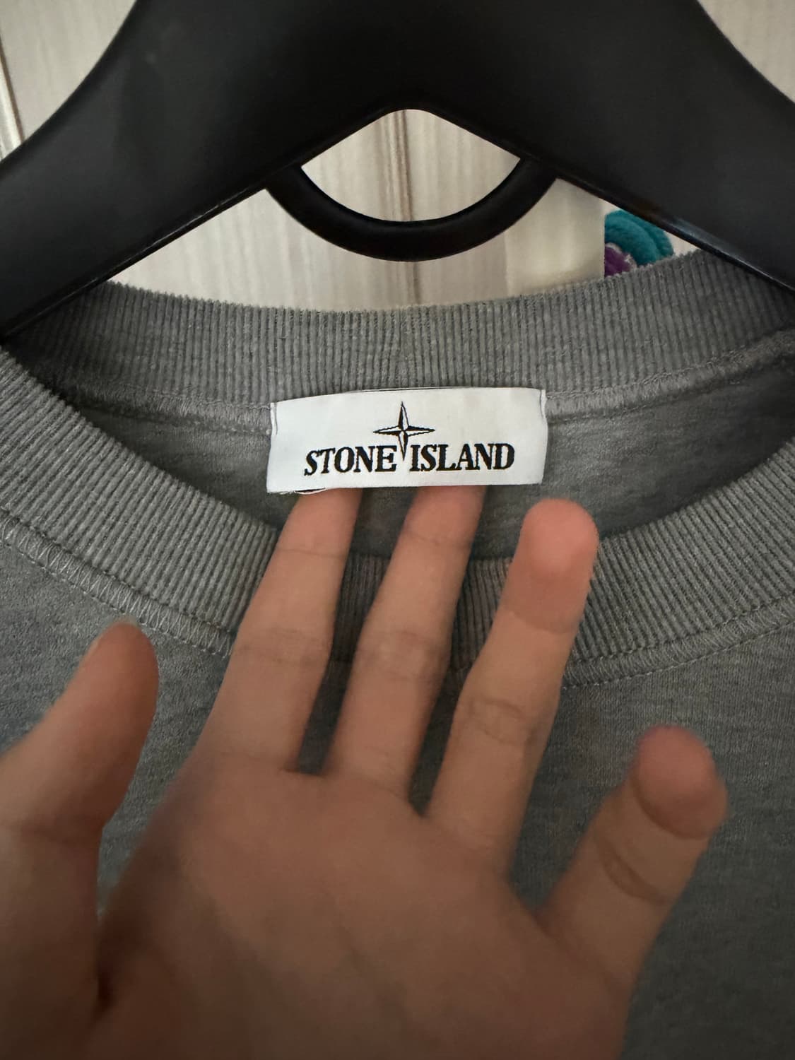 스톤아일랜드 그레이 맨투맨 신형 새상품급 상품이미지3