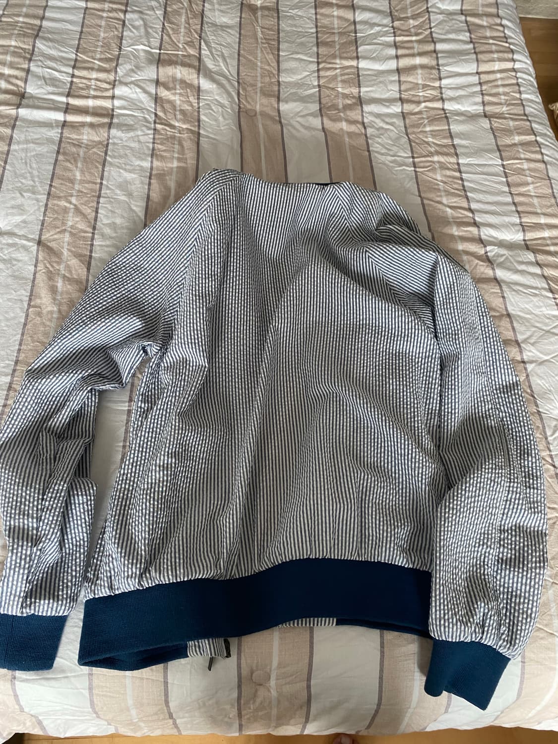 씨어서커 봄버자켓 팝니다 상품이미지2