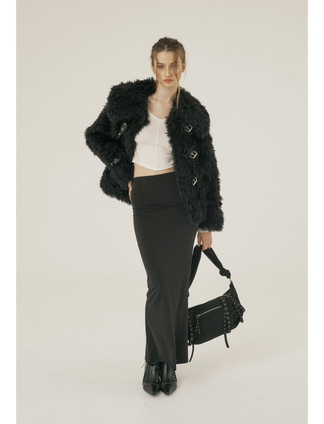 쓰리타임즈 티아나 퍼 자켓 블랙 상품이미지2