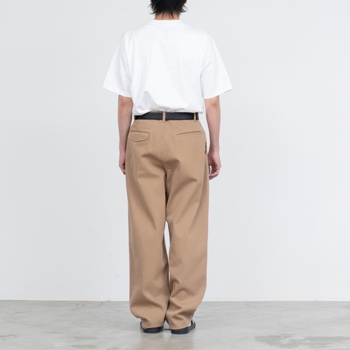Graphpaper HARD TWILL TWO TUCK PANTS 1 상품이미지2