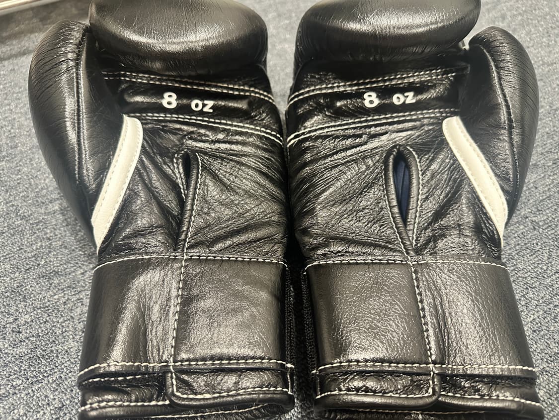 위닝 8온스 벨크로 글러브 상품이미지4