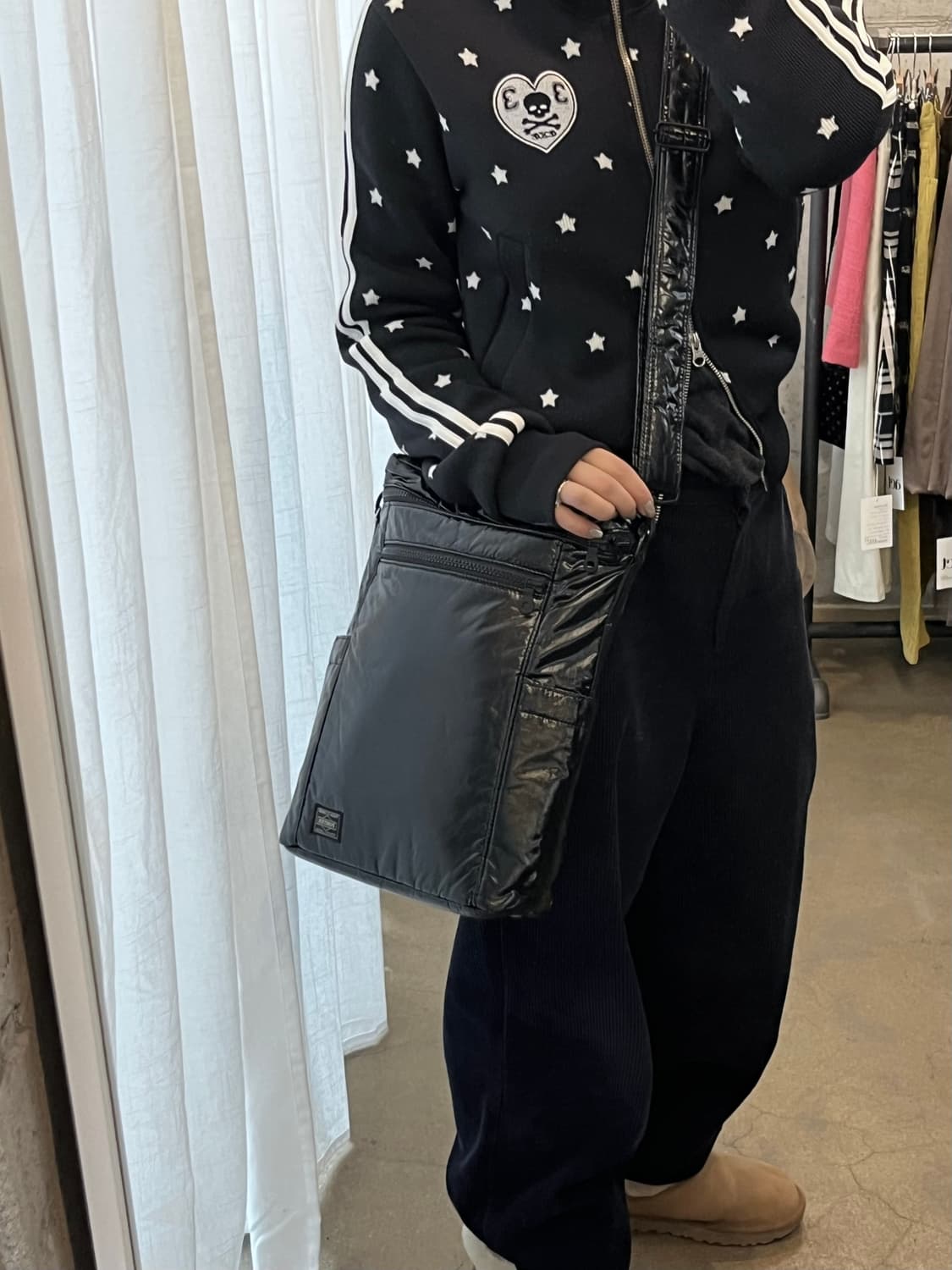 PORTER 포터 글로시 크로스백 블랙 상품이미지2