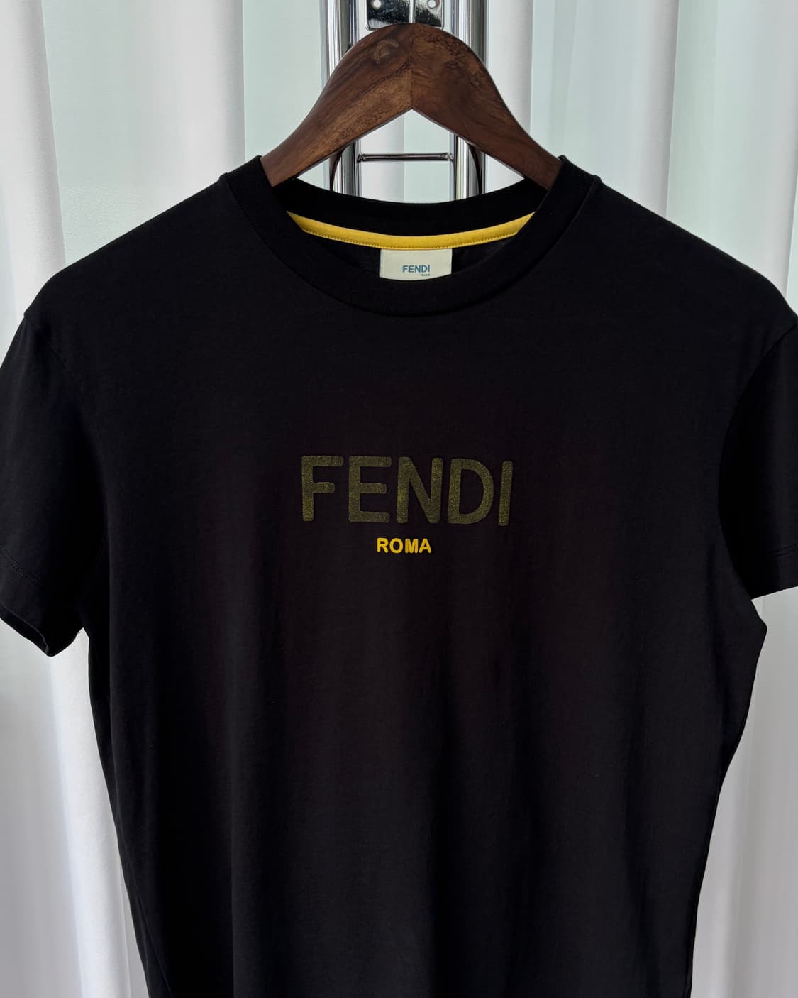 [S]펜디 FENDI 로고 반팔 티셔츠 상품이미지3