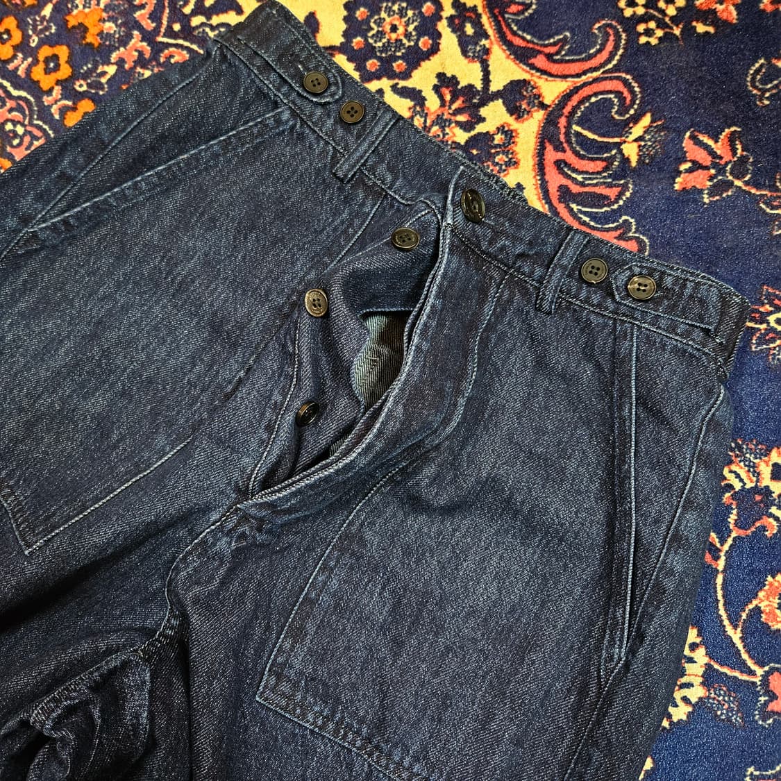 더만(THEMANN) 핀턱 뒷 밴딩 와이드 팬츠 50size 상품이미지5