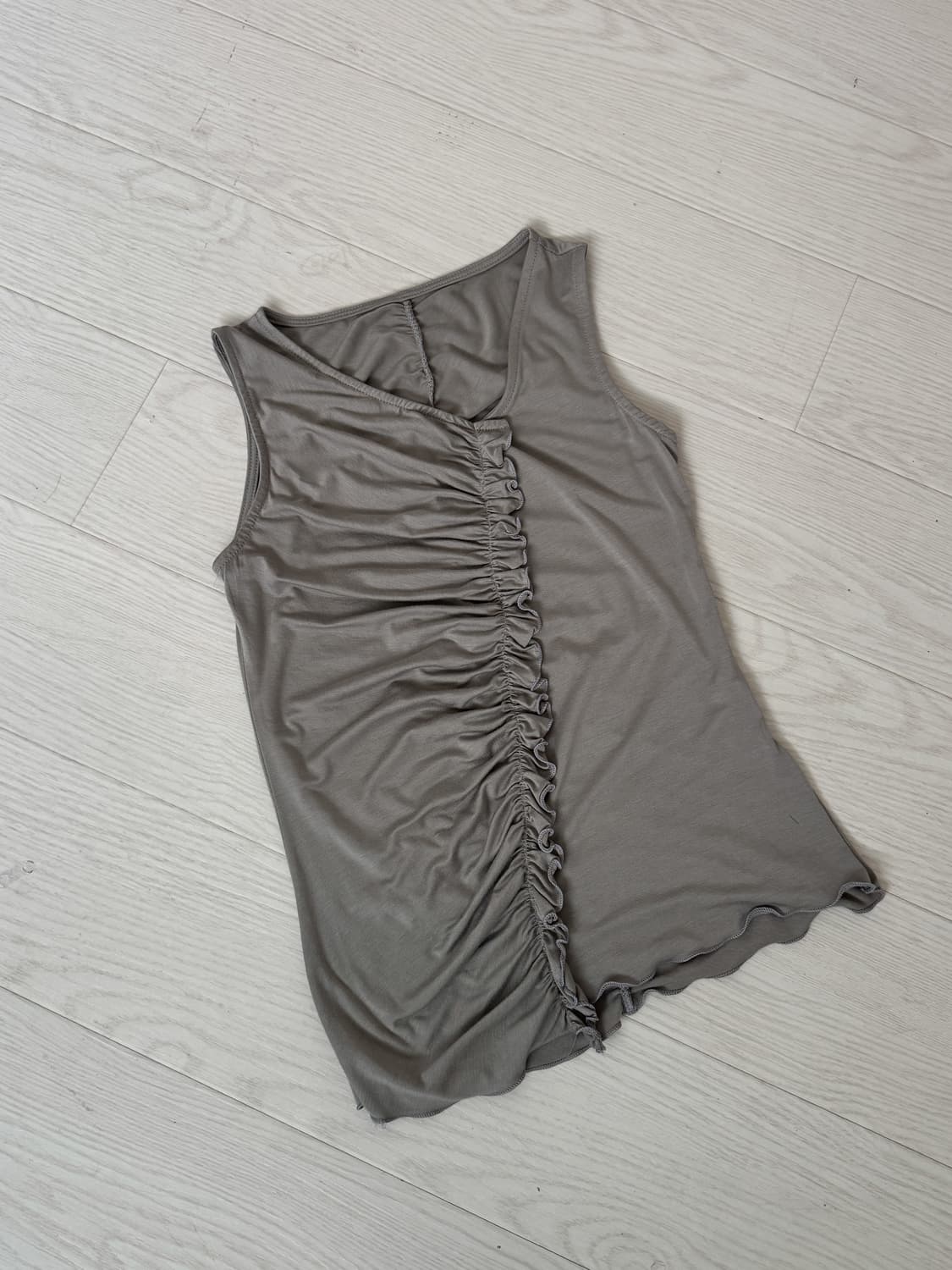 셔링 슬리브리스 상품이미지4