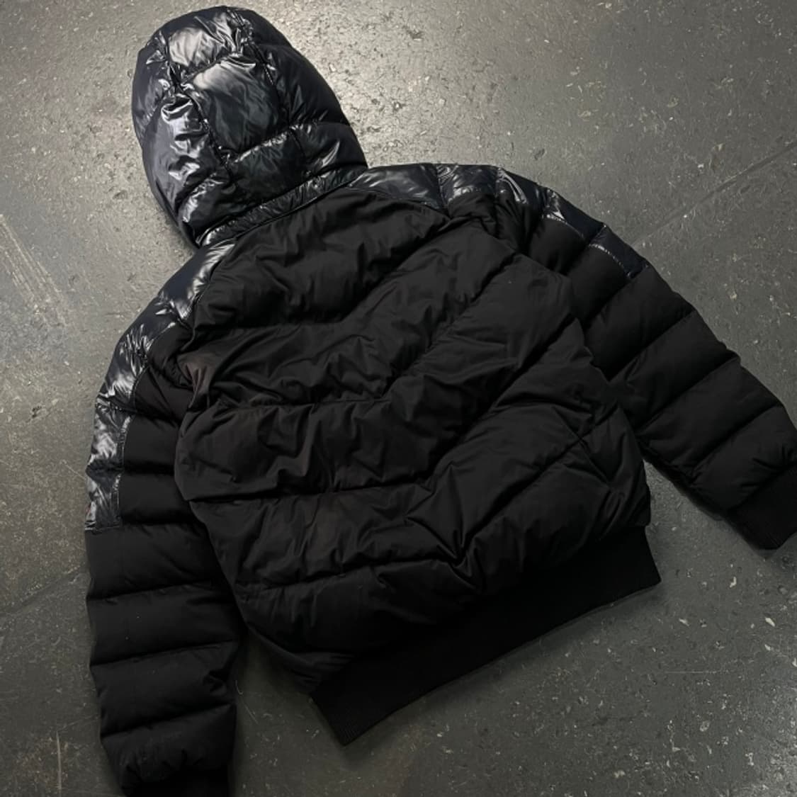 100 코오롱스포츠 유광 구스다운 패딩  상품이미지6