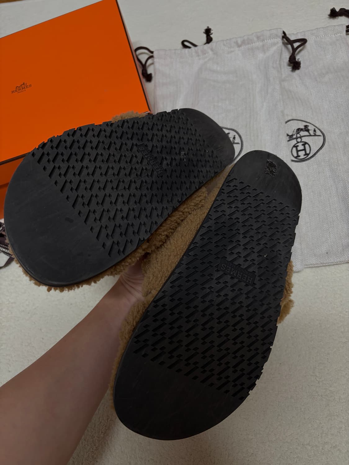 (최상,최저가) 에르메스 시프레 시어링 퍼 샌들 슬리퍼 상품이미지3