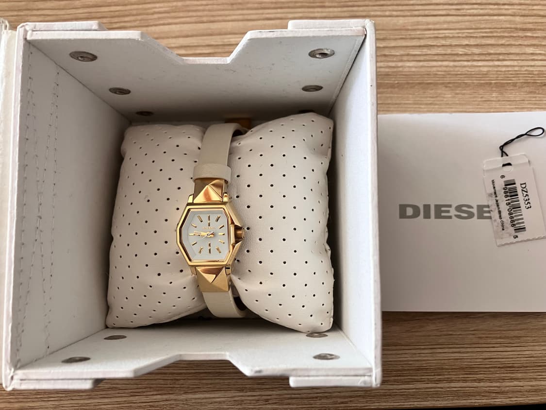 디젤 DZ5353 여성 시계 골드 베이지 상품이미지1