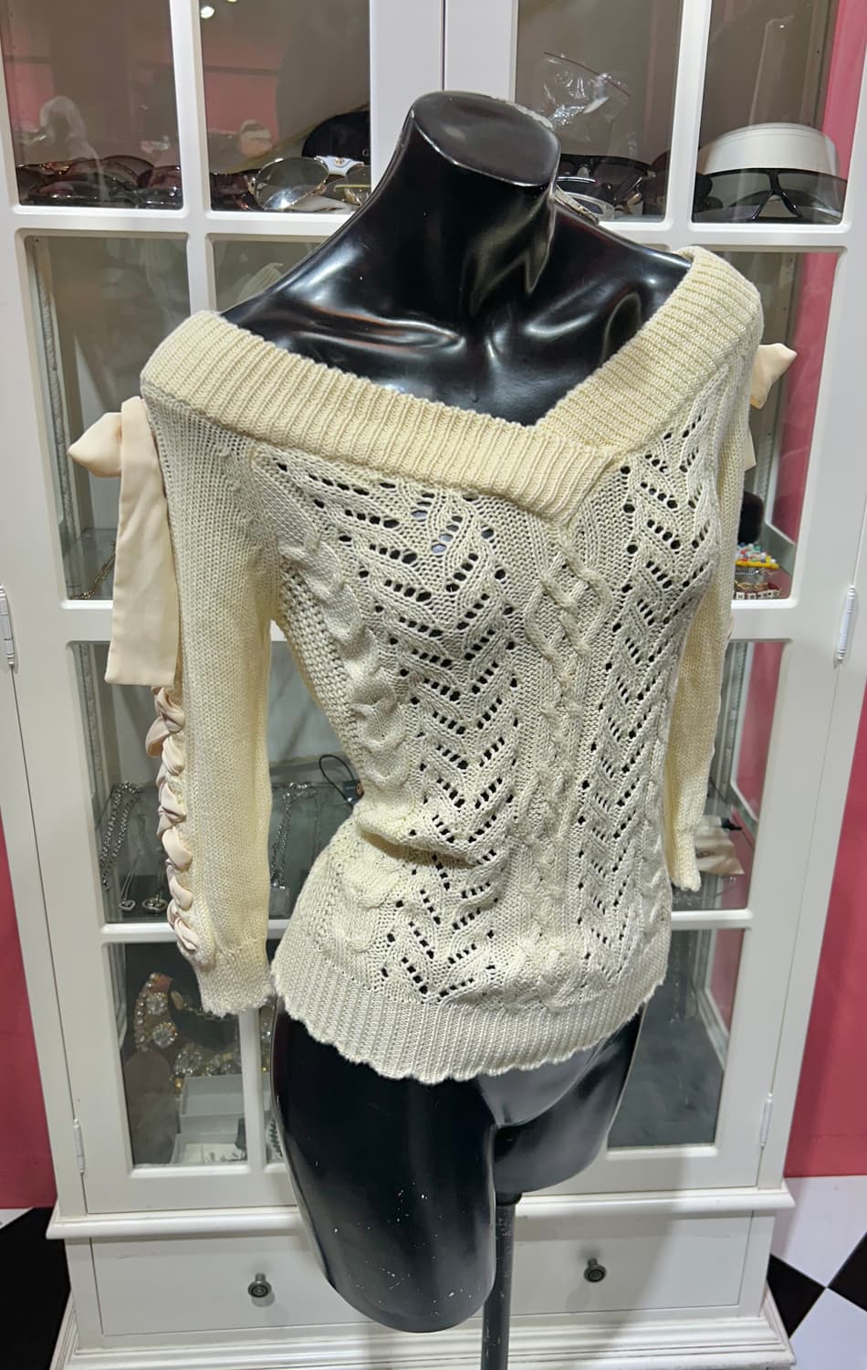 LIZ LISA sweater 리즈리사 오프숄더 리본 디테일 스웨터 상품이미지1