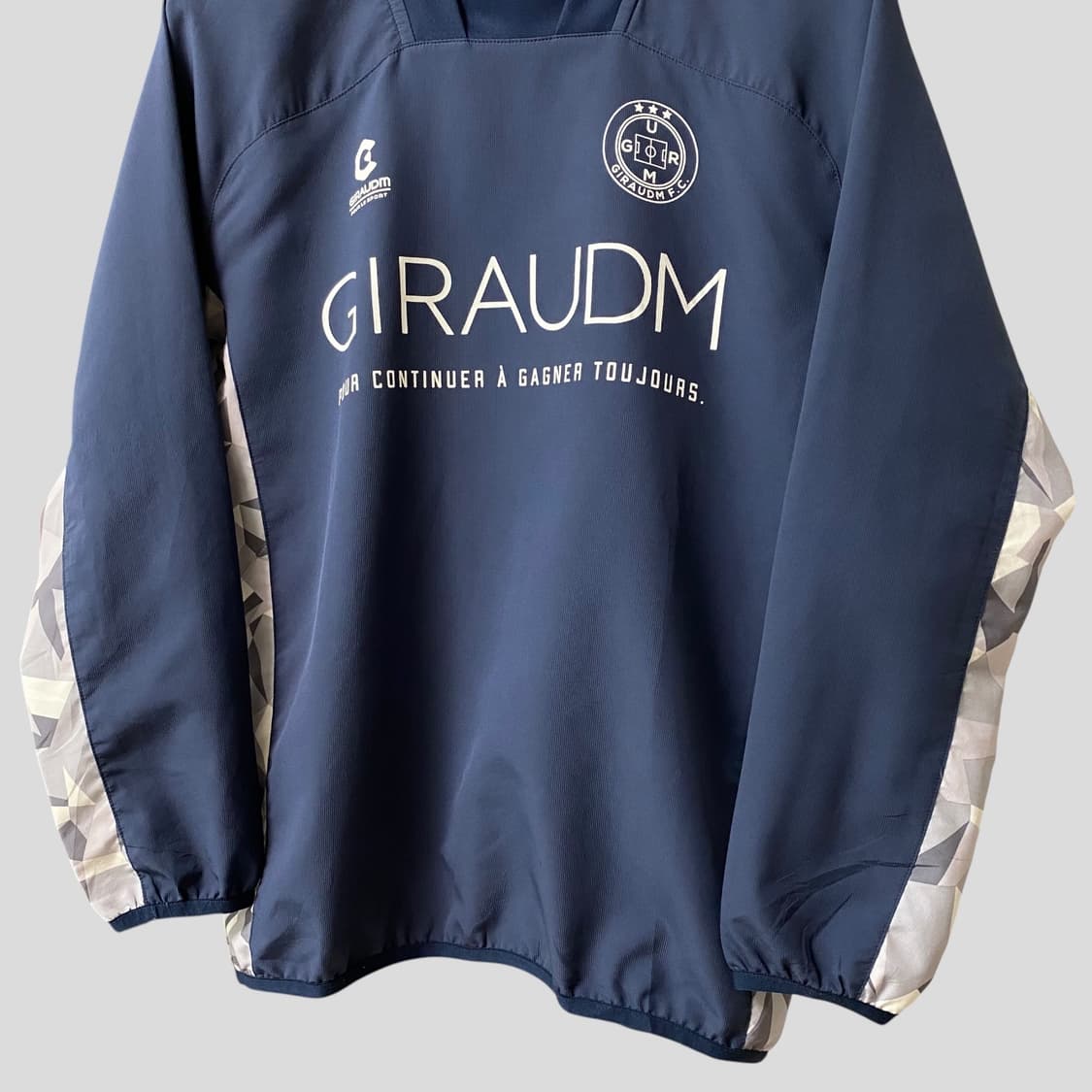 (S)GIRAUDM 웜업 트레이닝 상의 상품이미지4