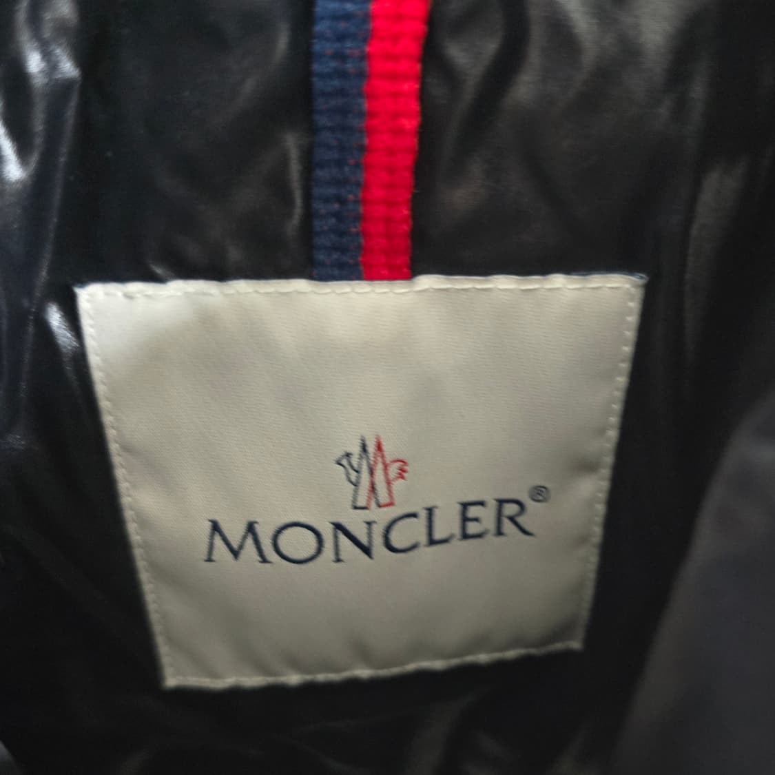 몽클레어 로고 패딩 조끼 3사이즈 100 판매 상품이미지3