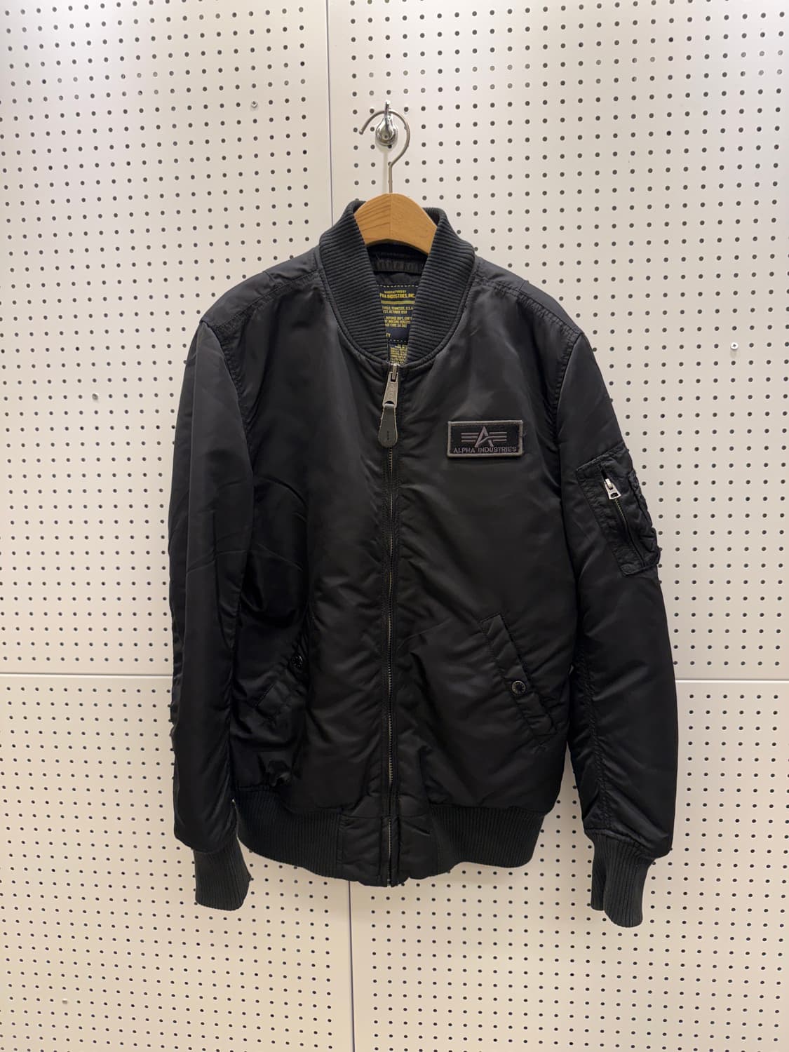 알파 인더스트리 MA-1 항공 점퍼 U1025 상품이미지2