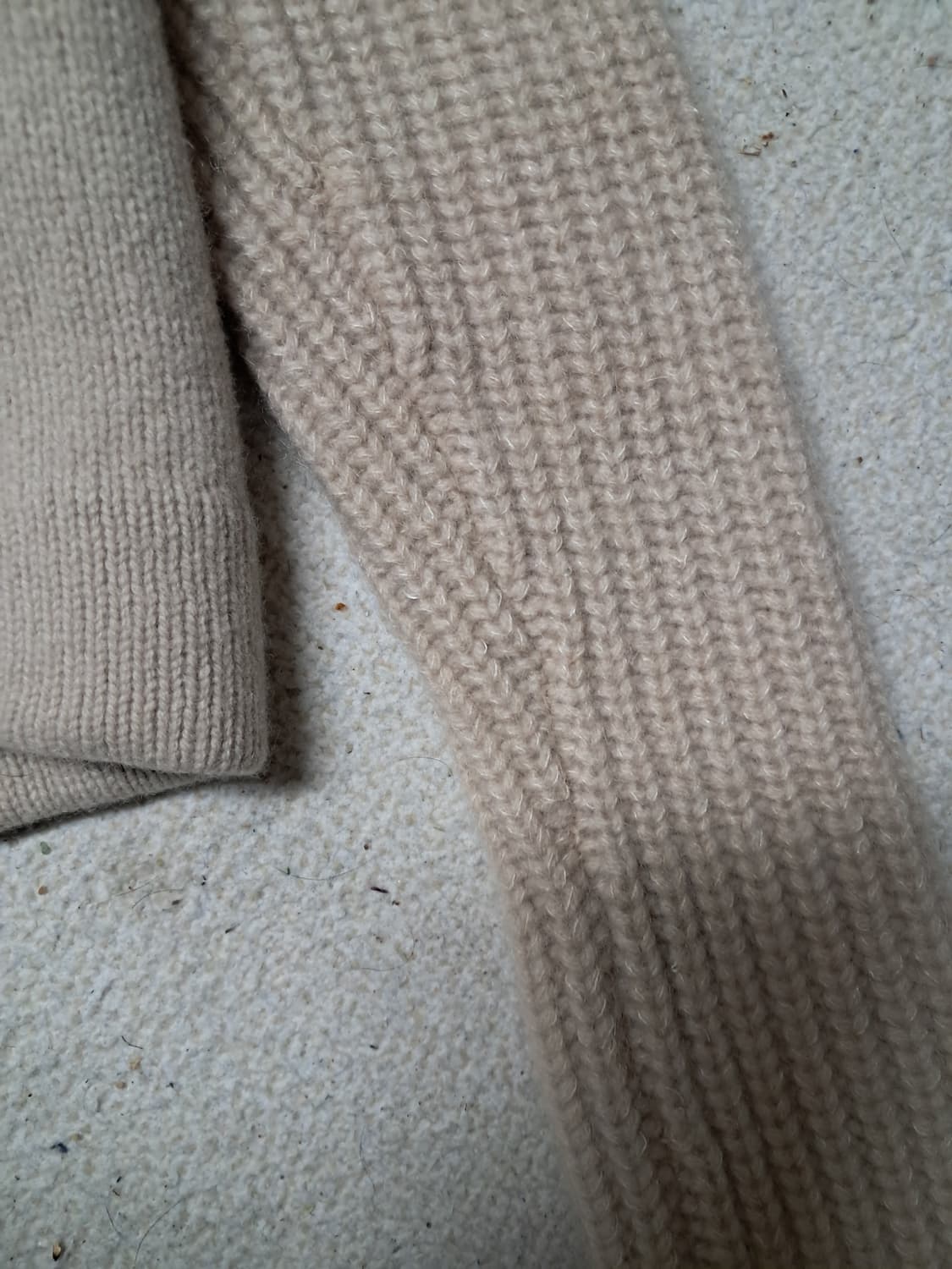 아크네스튜디오 모헤어 울니트 상품이미지6