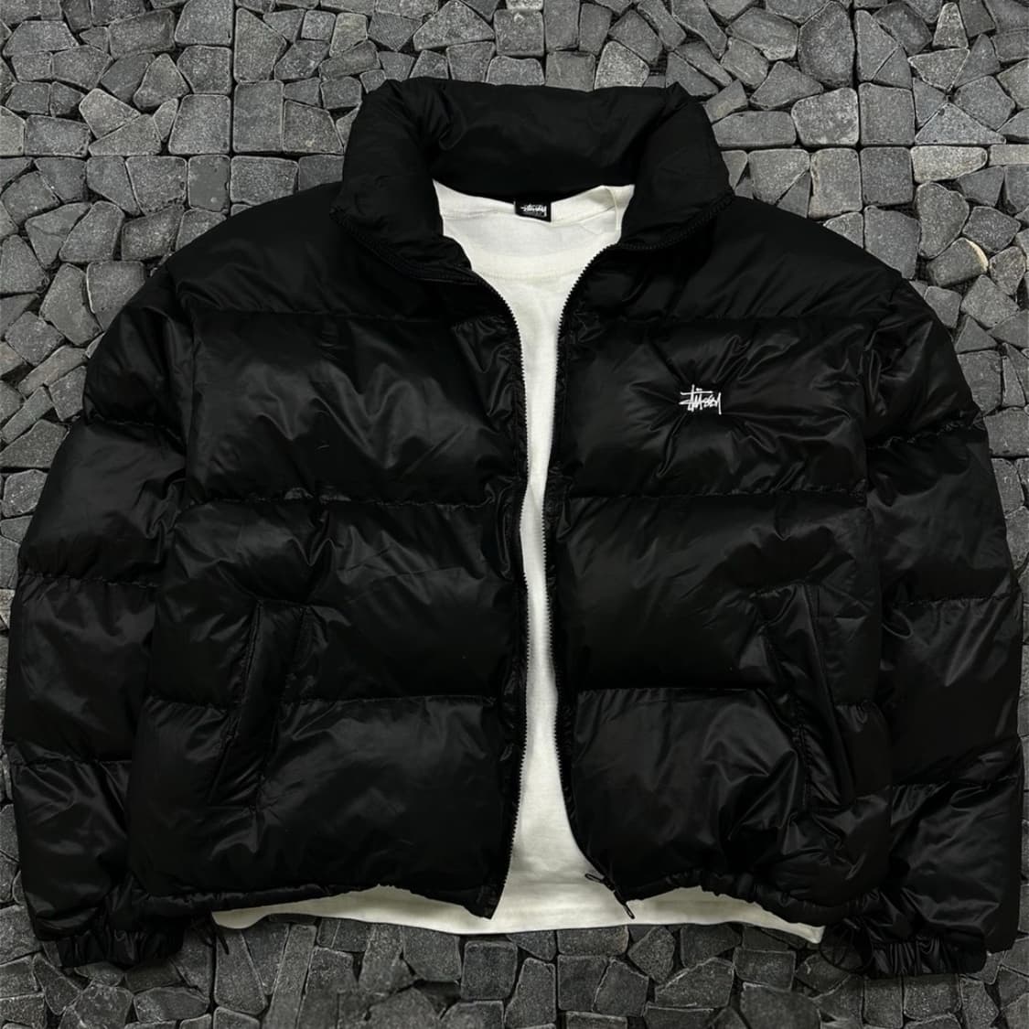 스투시 블랙 톤온톤 패딩 L 상품이미지1