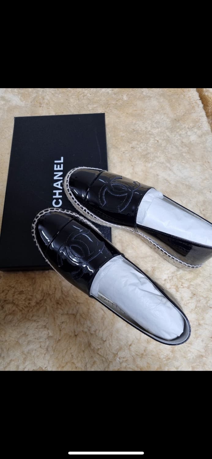 샤넬 에스파듀 유광 블랙 새상품 상품이미지2