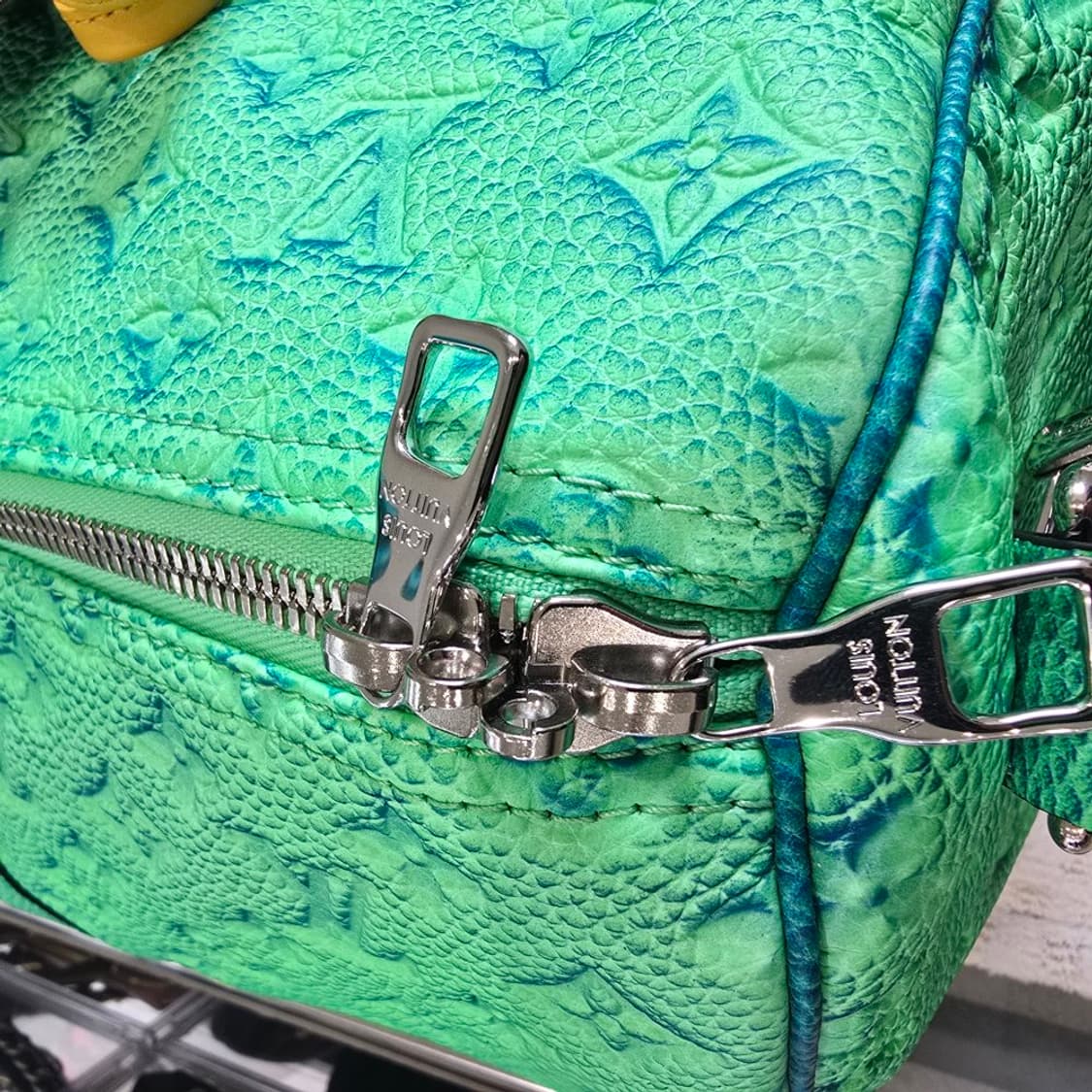 [정품]루이비통 키폴 50B 토뤼옹 일루전 블루/그린(미니 키폴 포함) 상품이미지4